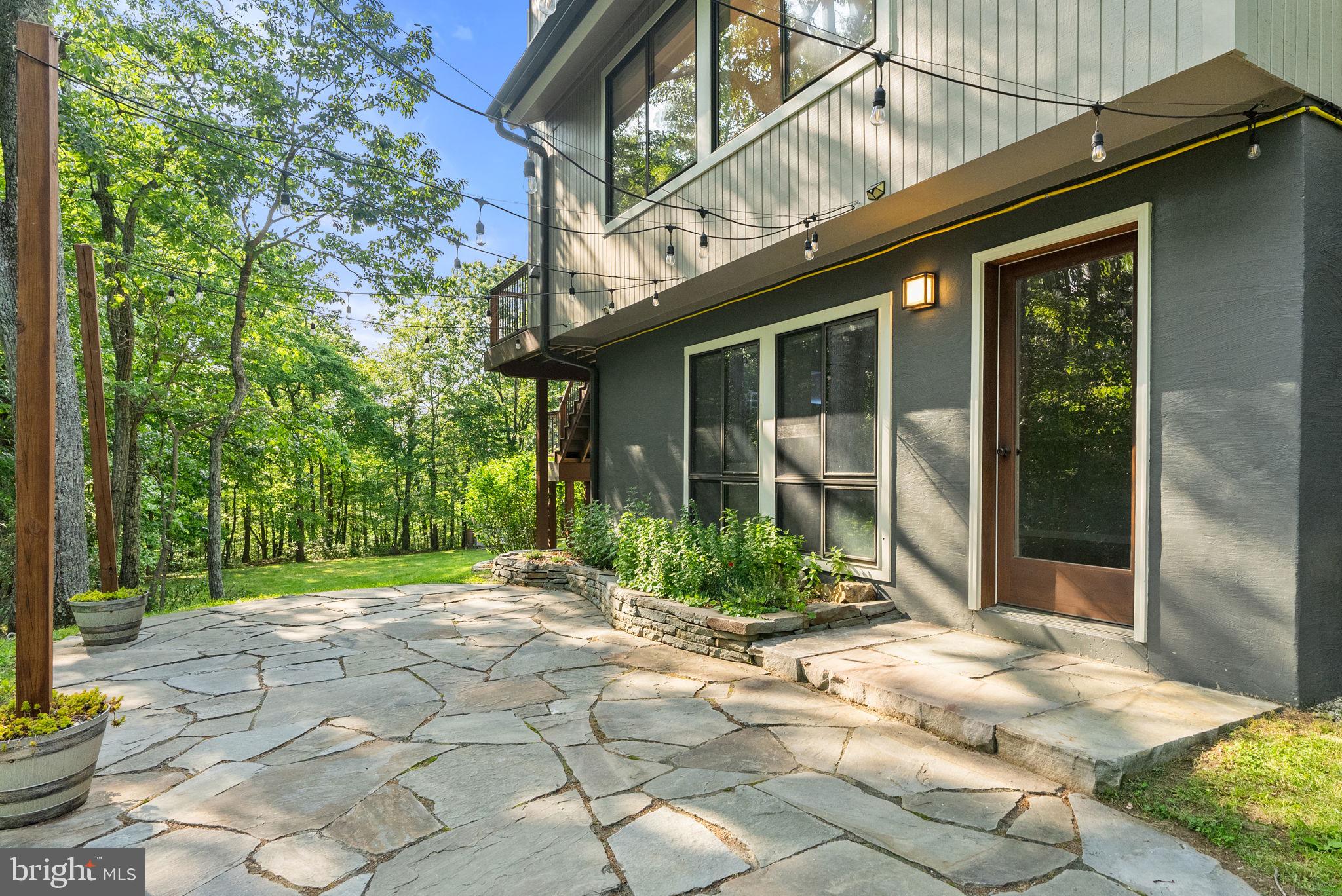 39368 LONGHILL LANE