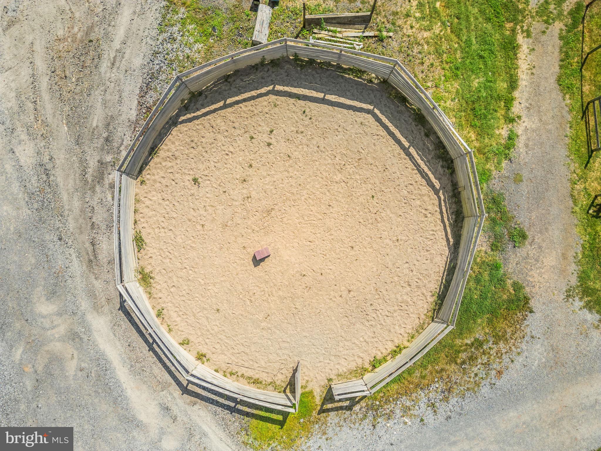 40332 COURTLAND FARM LANE