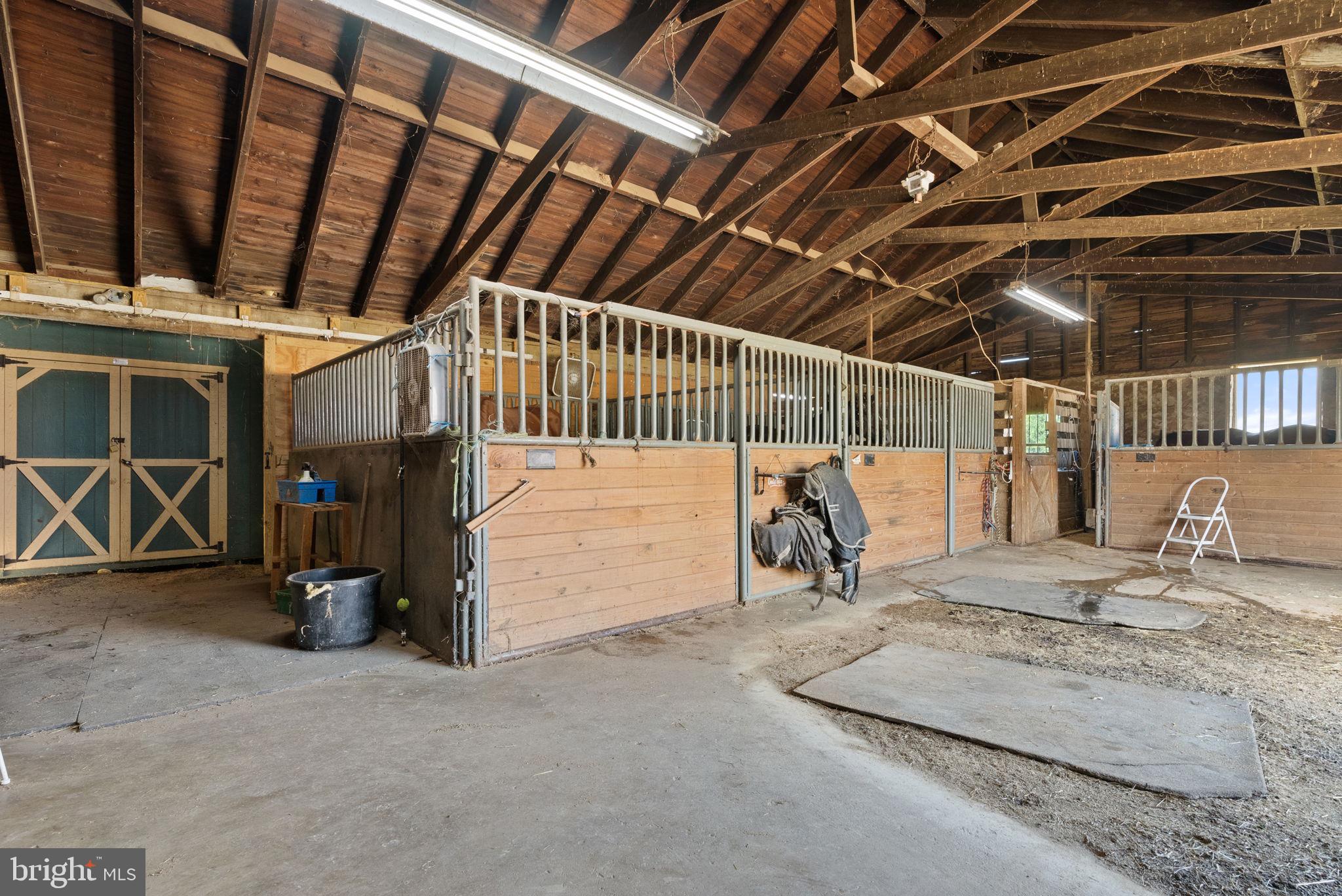 40332 COURTLAND FARM LANE