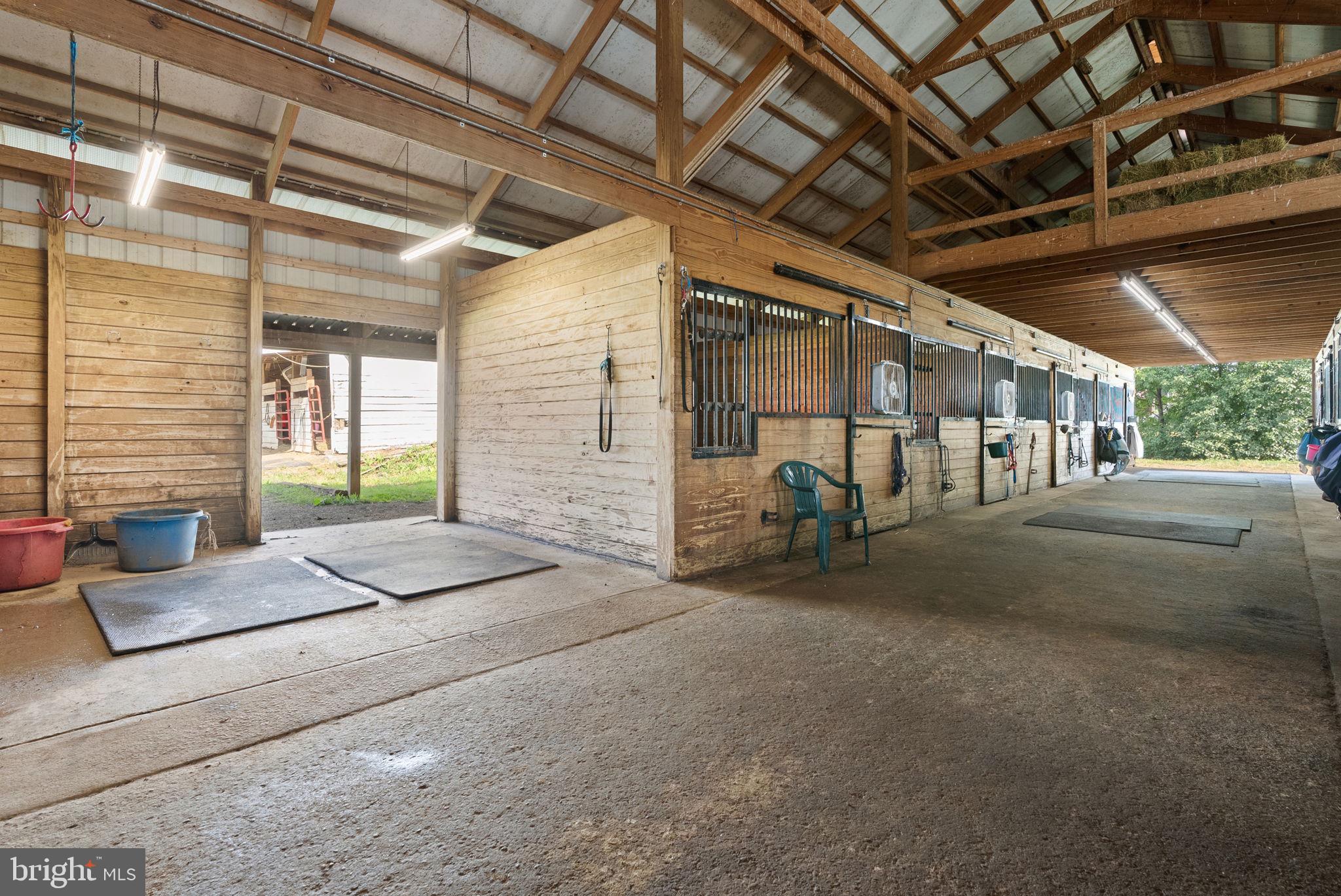 40332 COURTLAND FARM LANE