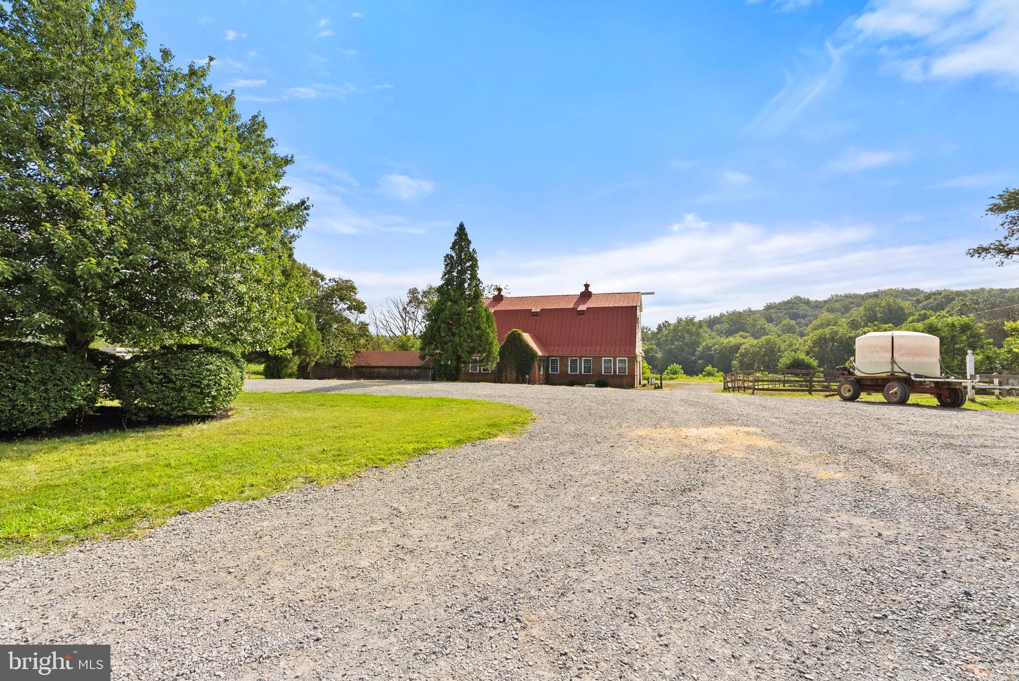 40332 COURTLAND FARM LANE