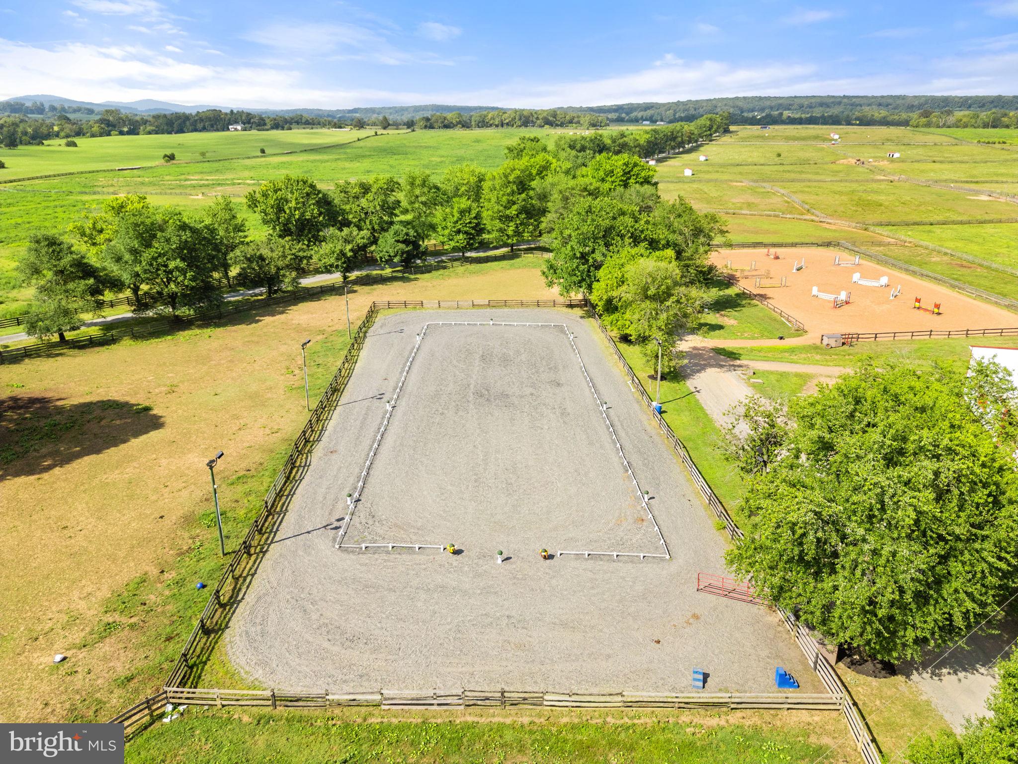 40332 COURTLAND FARM LANE