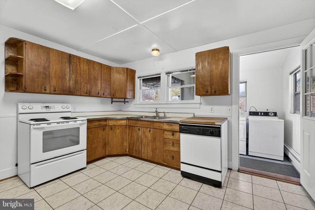 150 S 20TH STREET