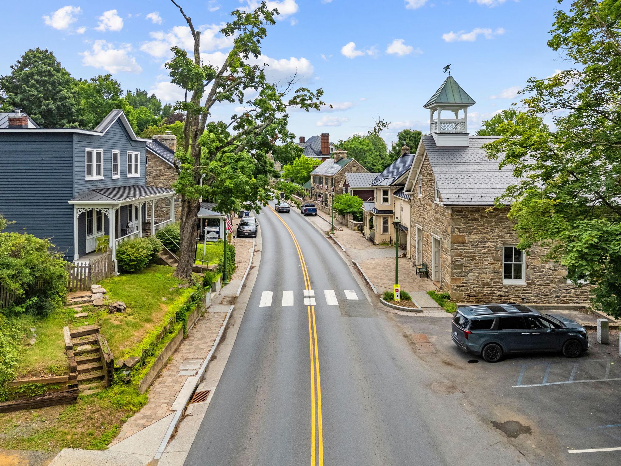 36944 CHARLES TOWN PIKE