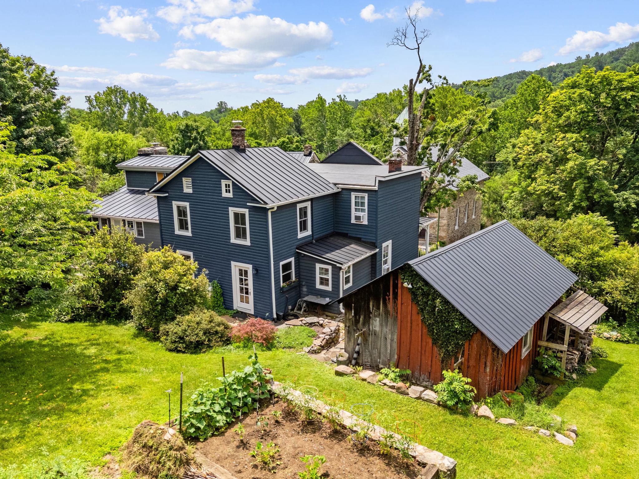 36944 CHARLES TOWN PIKE