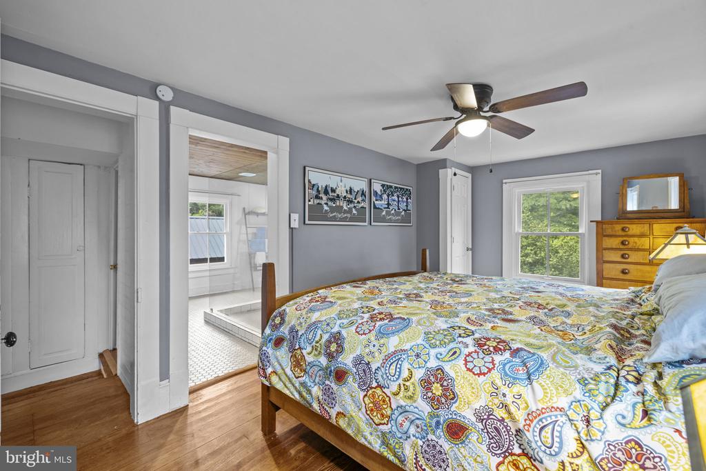 36944 CHARLES TOWN PIKE