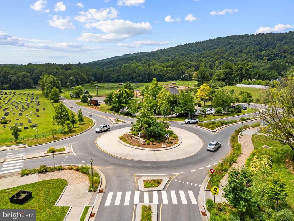 36944 CHARLES TOWN PIKE