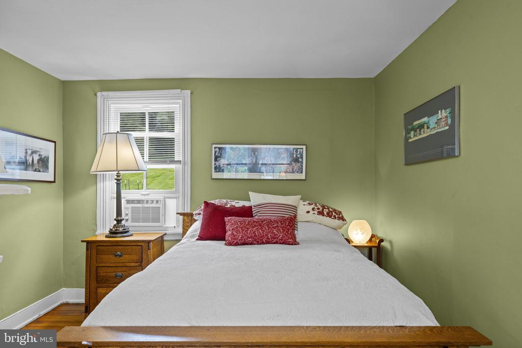 36944 CHARLES TOWN PIKE
