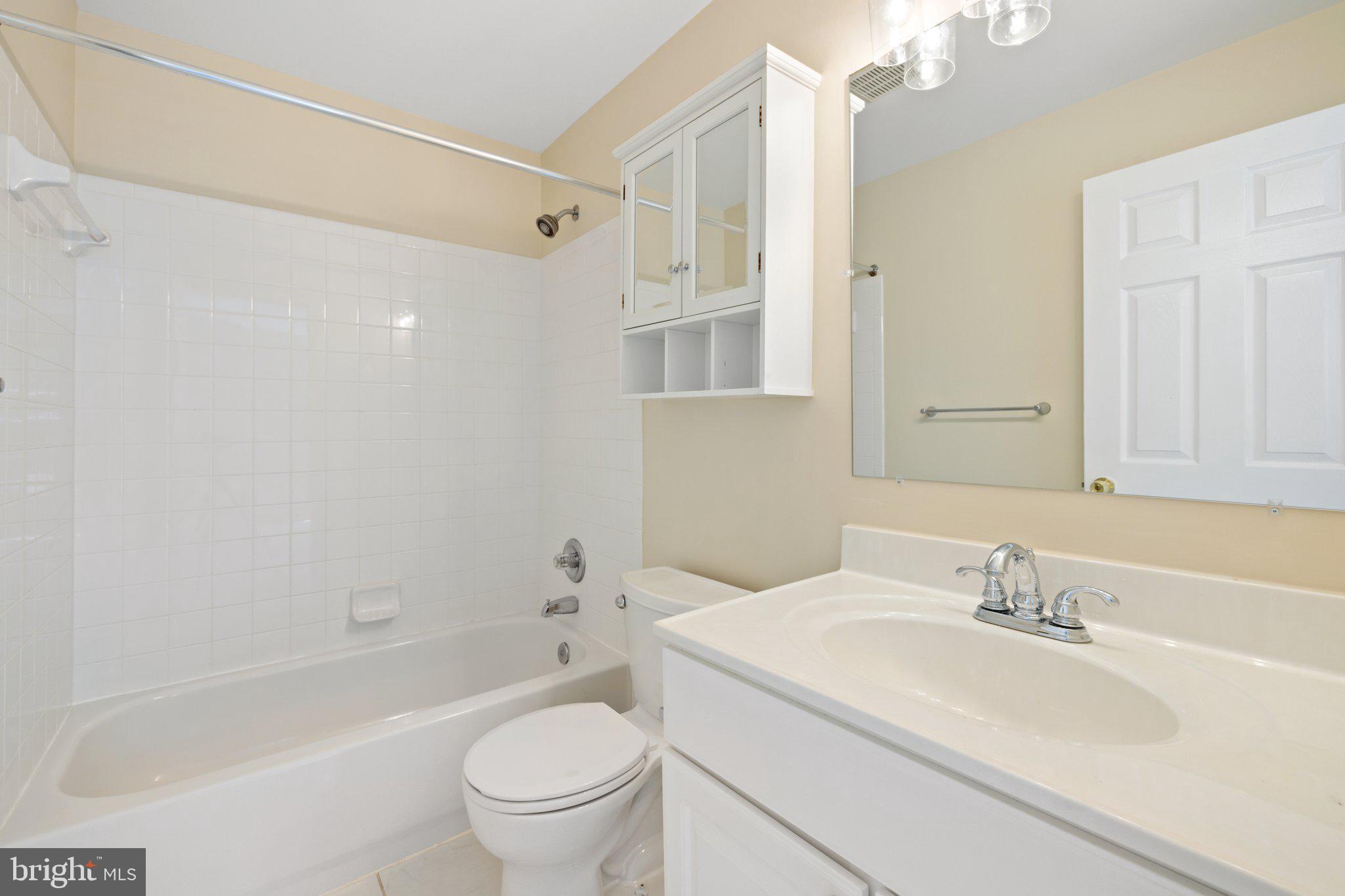 13621 GARFIELD PLACE 302