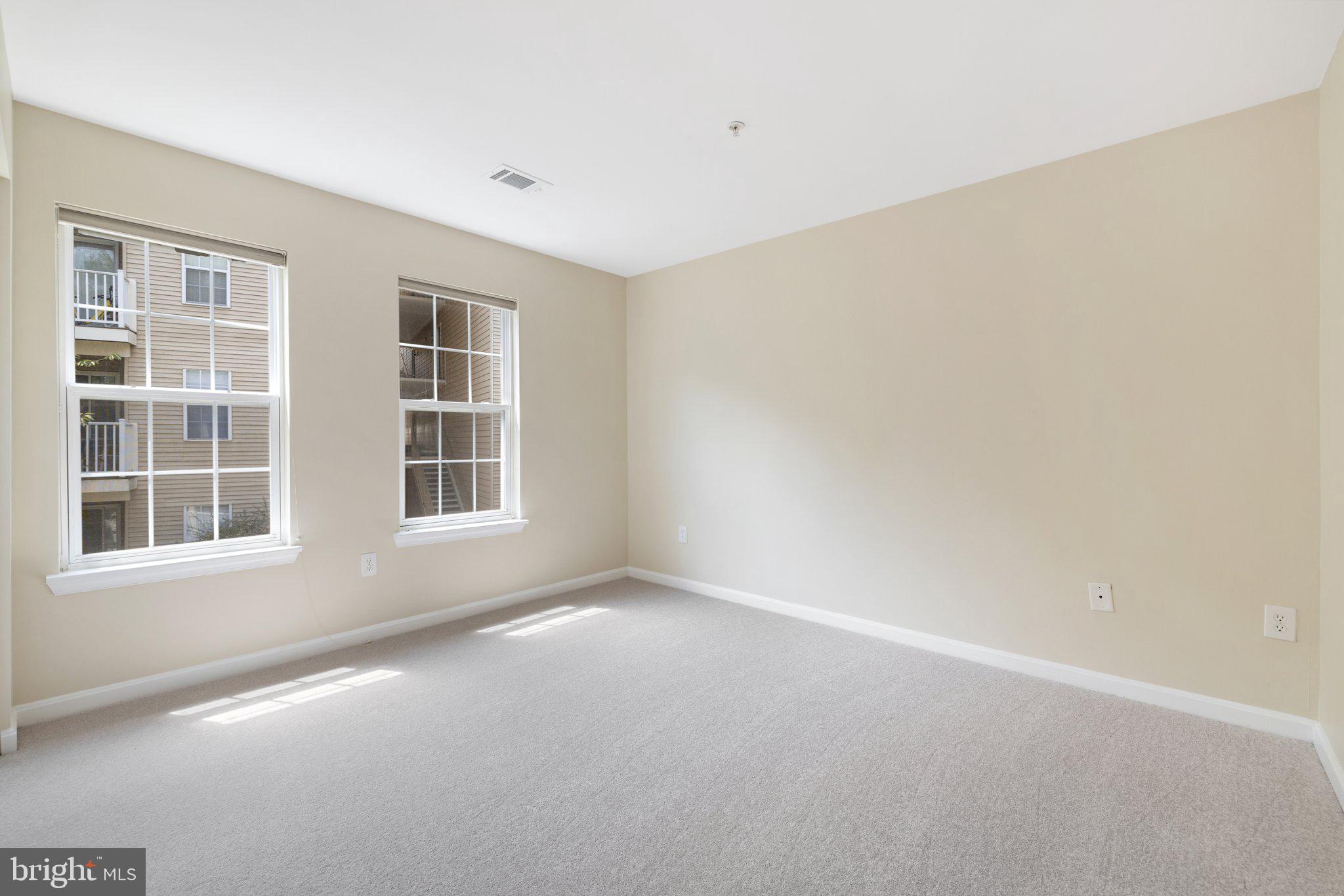 13621 GARFIELD PLACE 302
