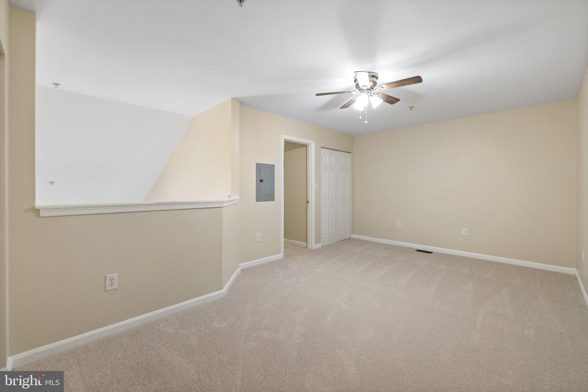 13621 GARFIELD PLACE 302
