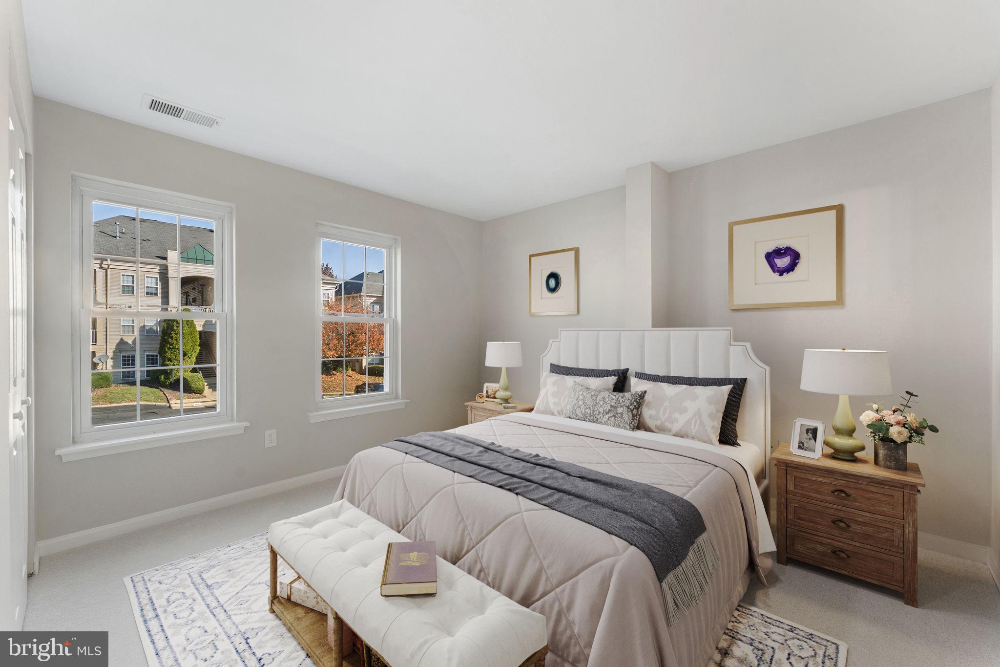1060 GARDENVIEW LOOP 304