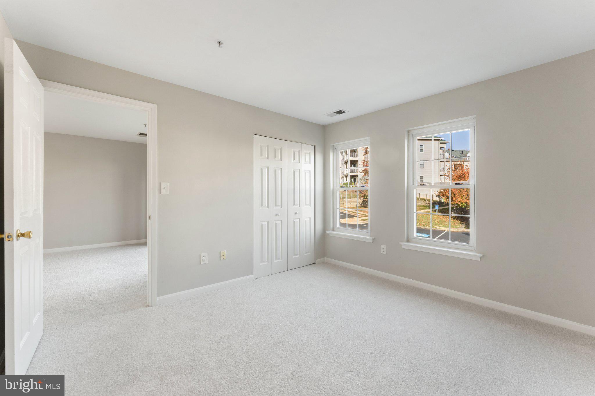 1060 GARDENVIEW LOOP 304