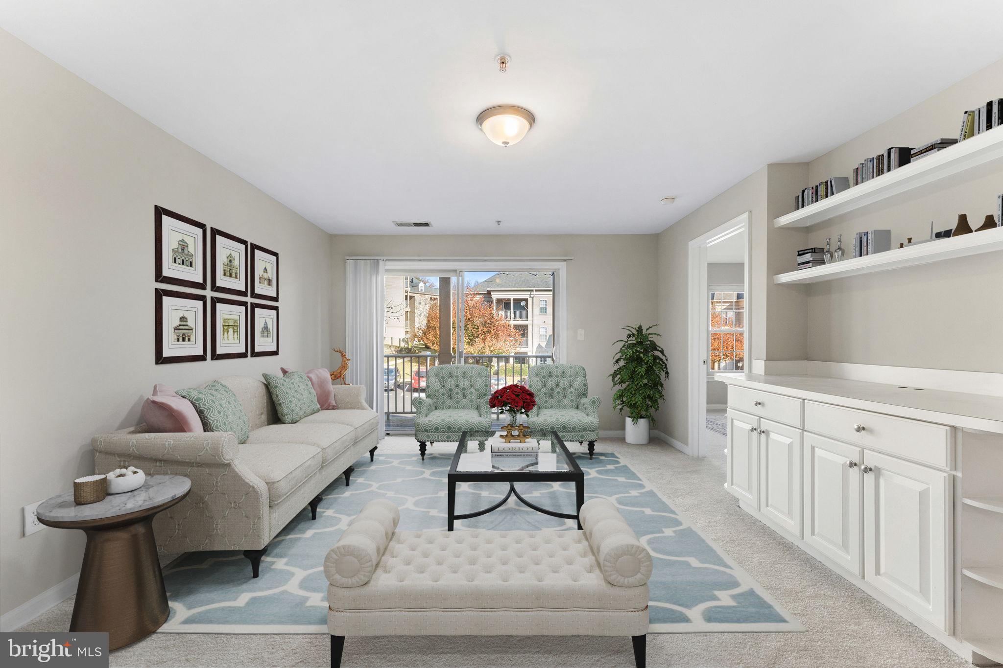 1060 GARDENVIEW LOOP 304