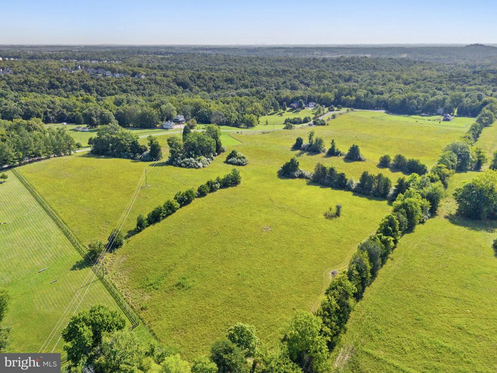 13301 STONEWALL FARMS DRIVE