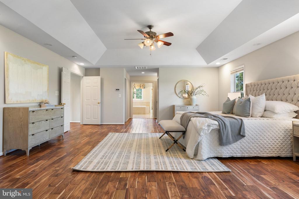 13700 JORDAN MEADOWS LANE