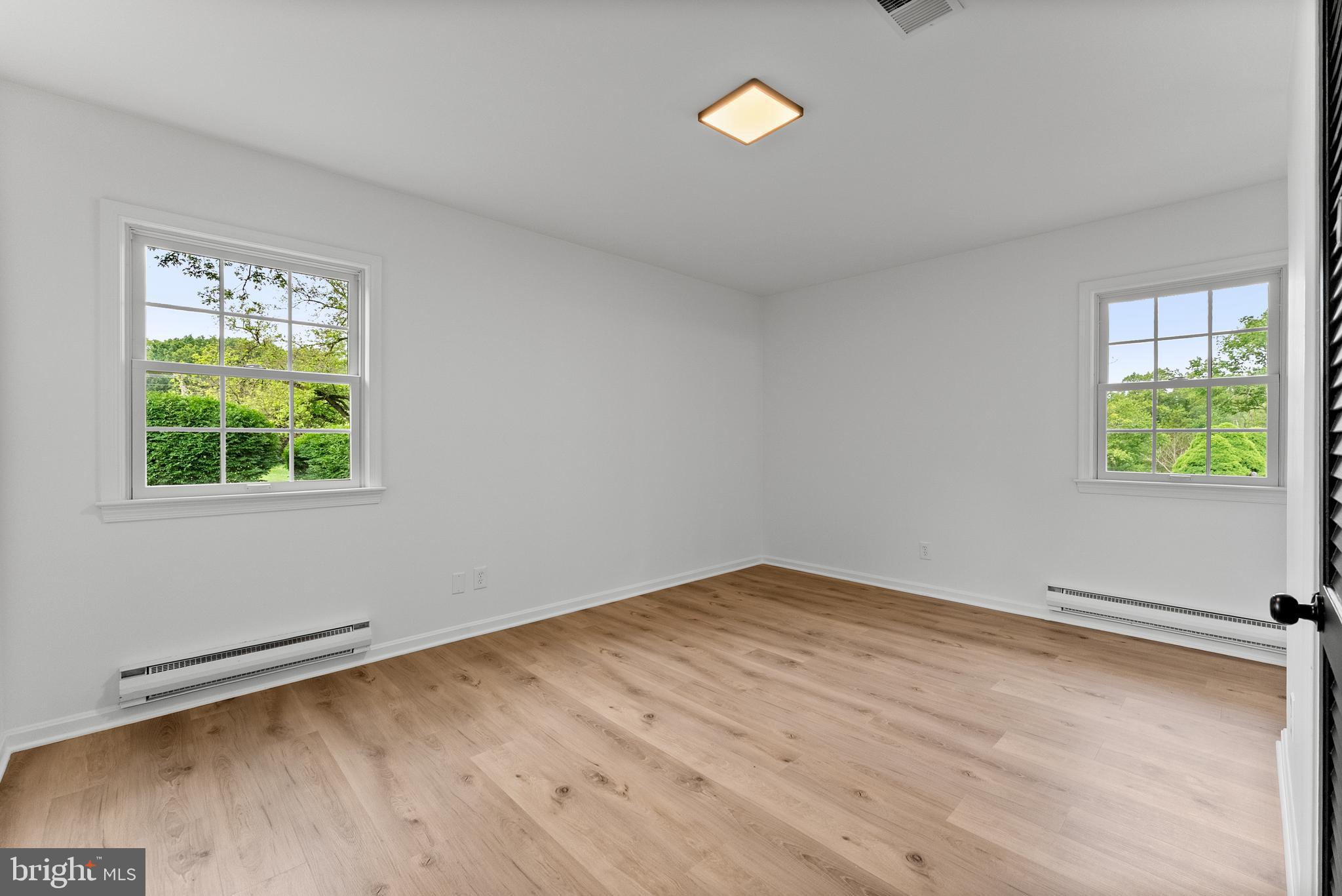 9706 SIGNAL COURT