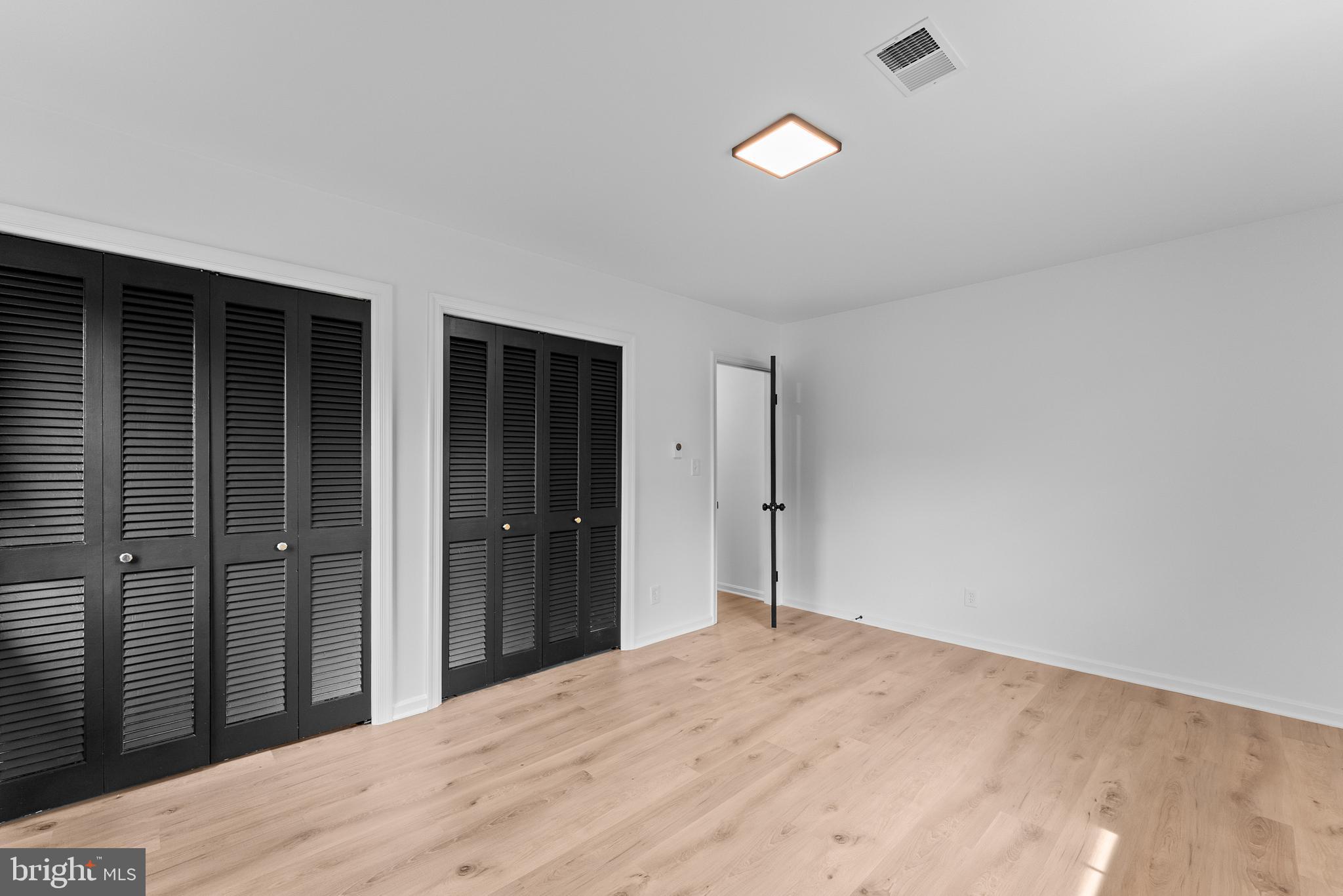 9706 SIGNAL COURT