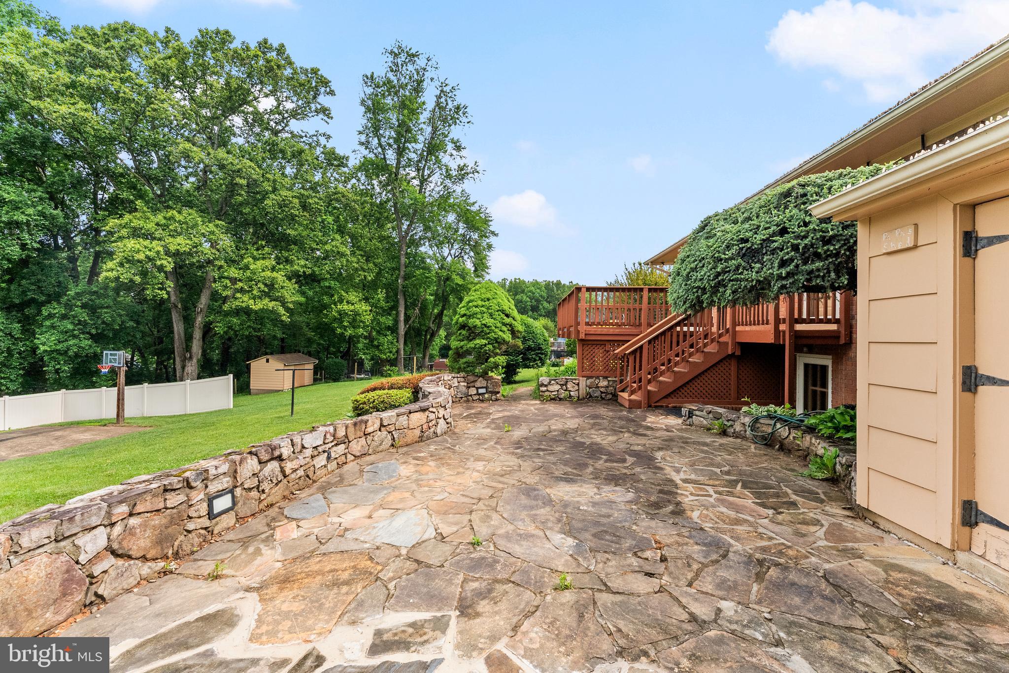 9706 SIGNAL COURT