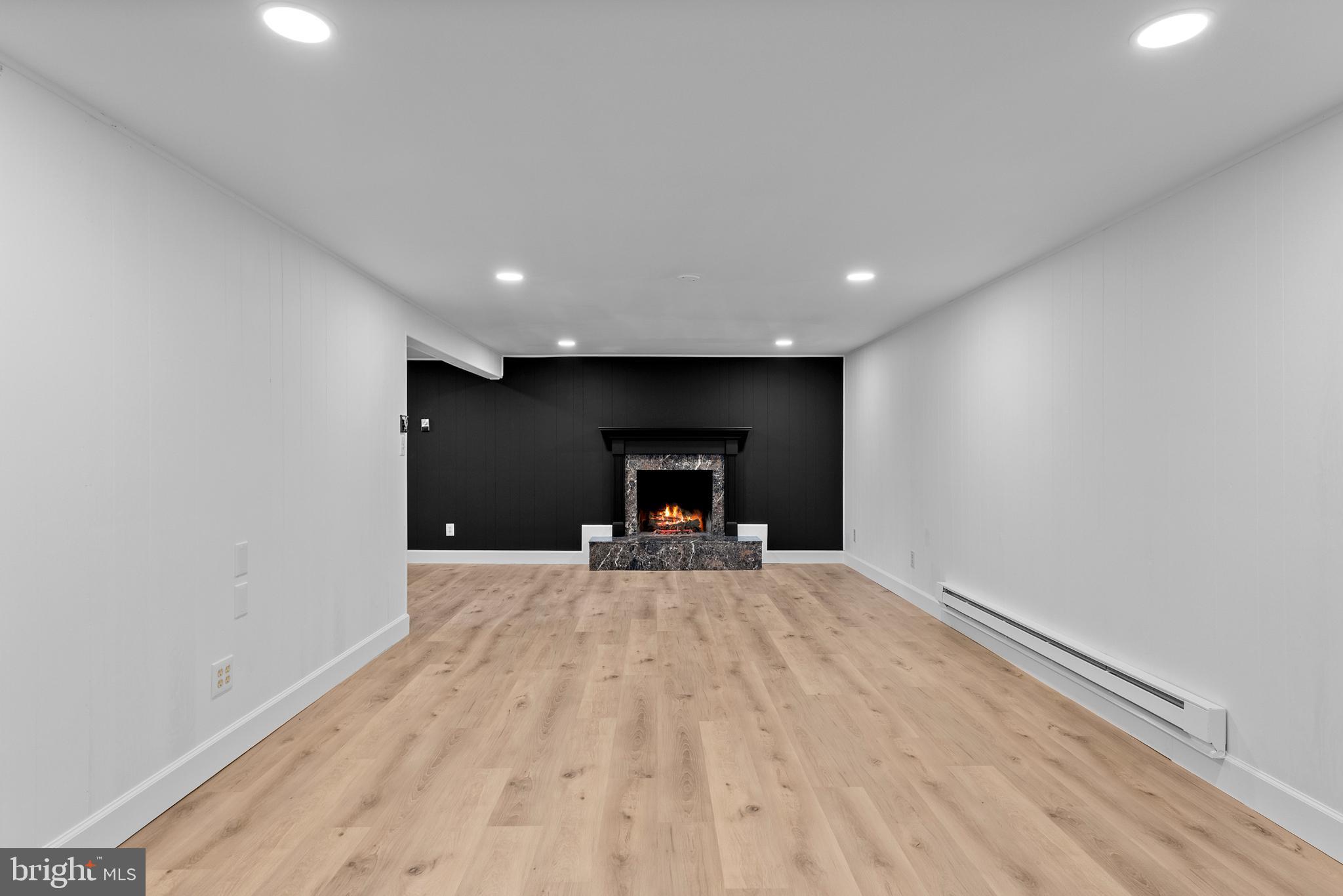 9706 SIGNAL COURT