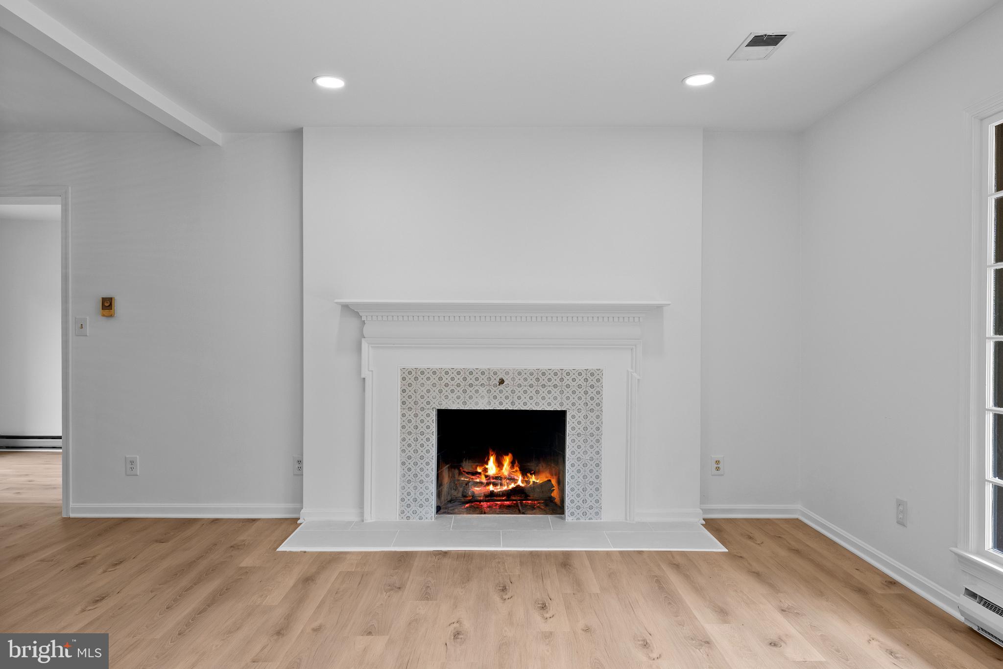 9706 SIGNAL COURT
