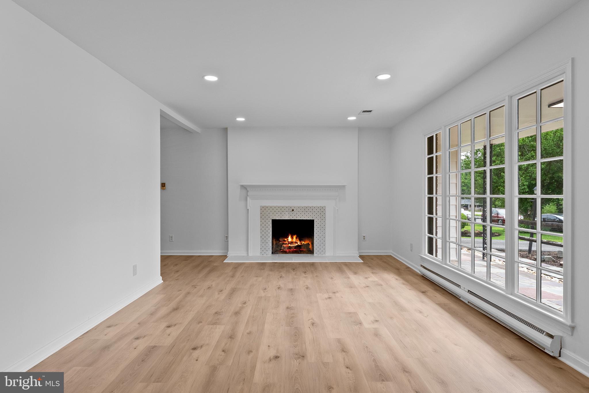 9706 SIGNAL COURT