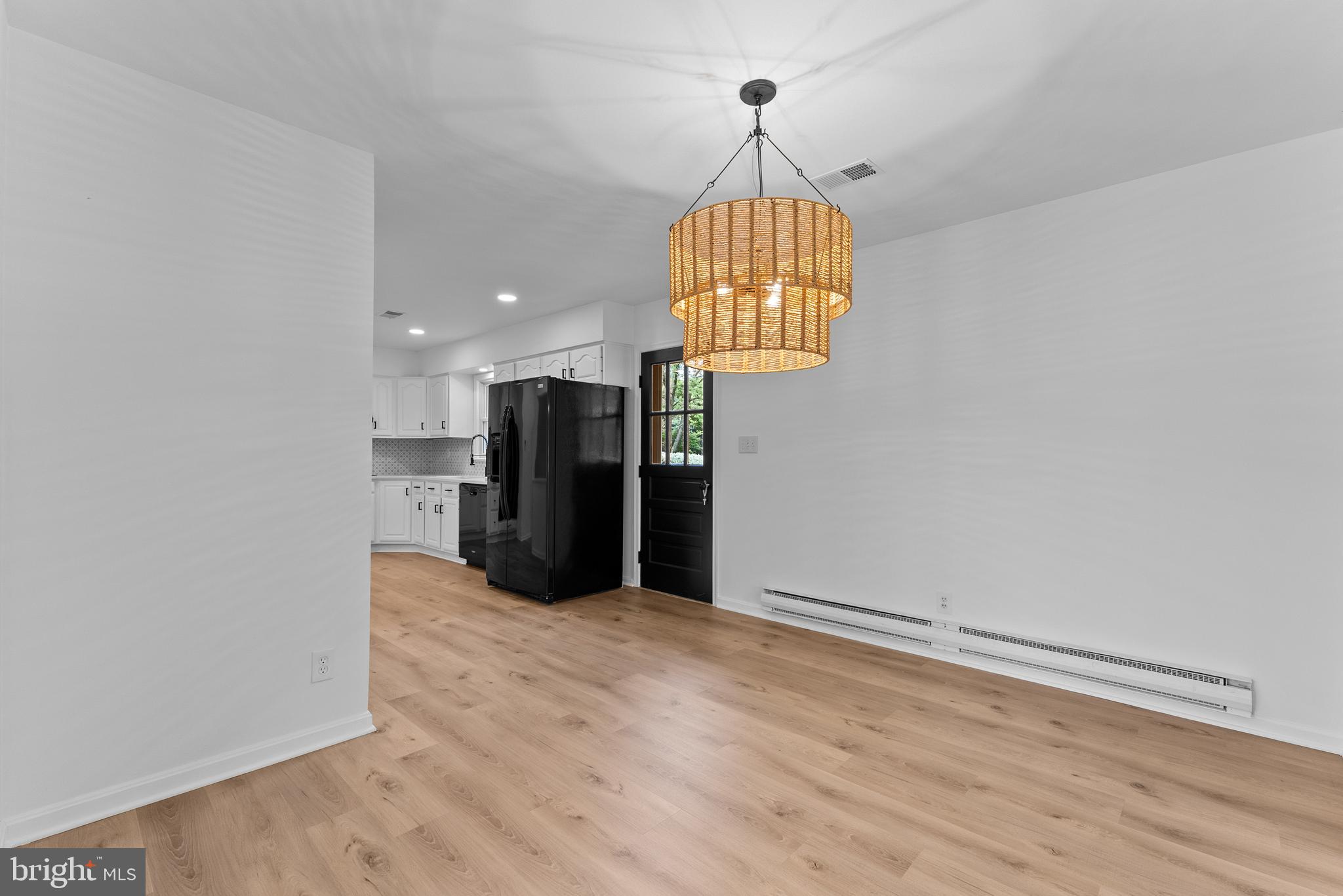 9706 SIGNAL COURT