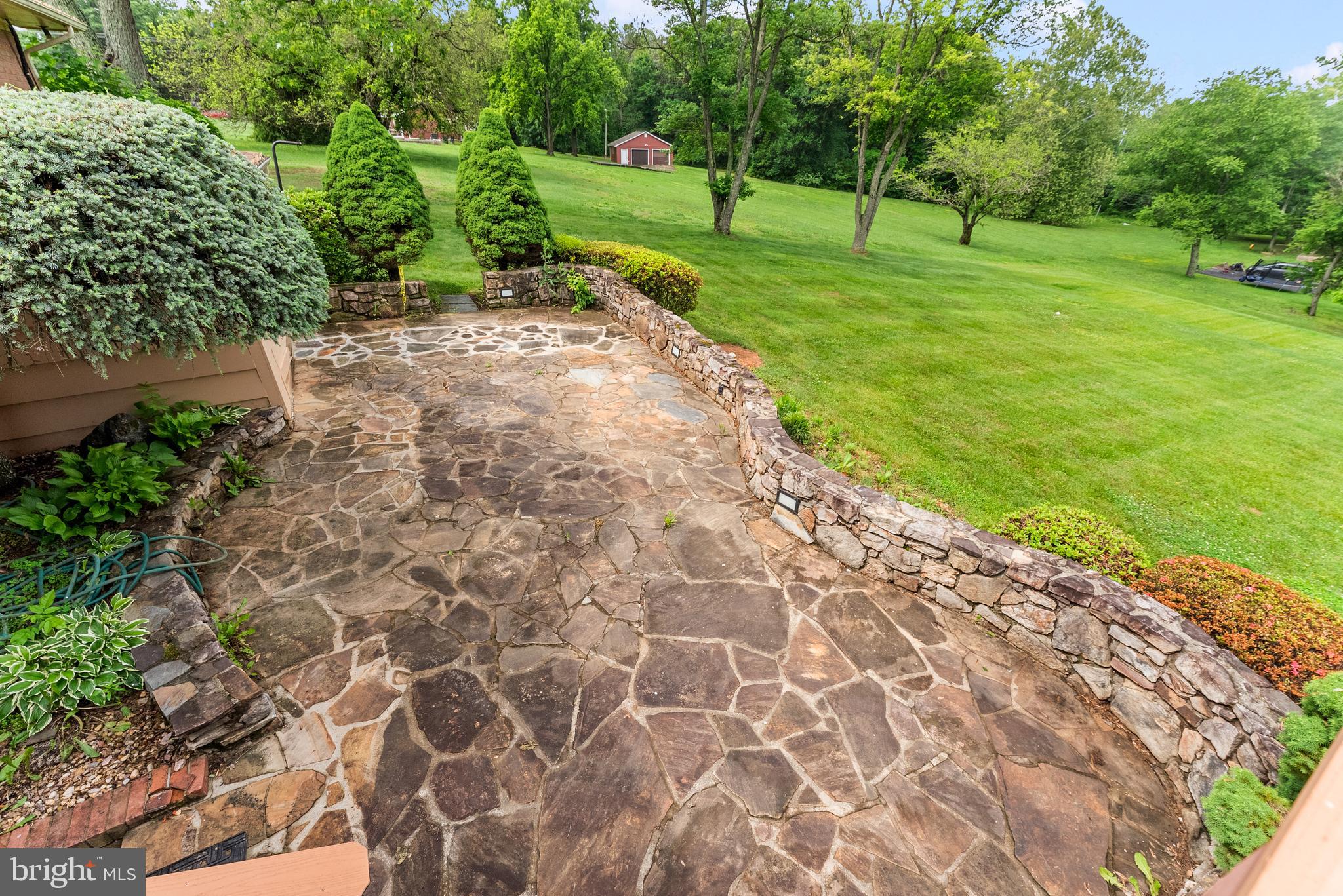 9706 SIGNAL COURT