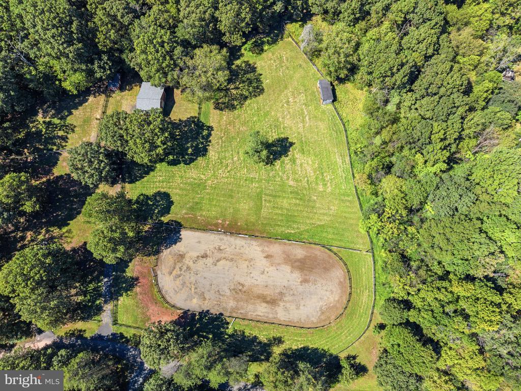 10080 GREENWICH WOOD DRIVE