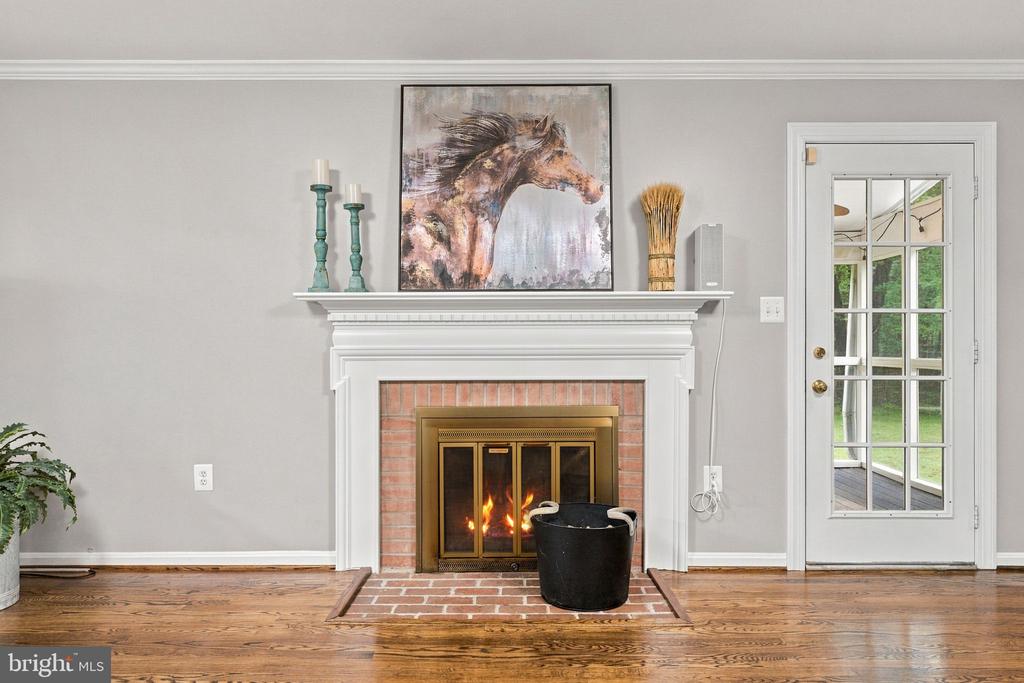 10080 GREENWICH WOOD DRIVE