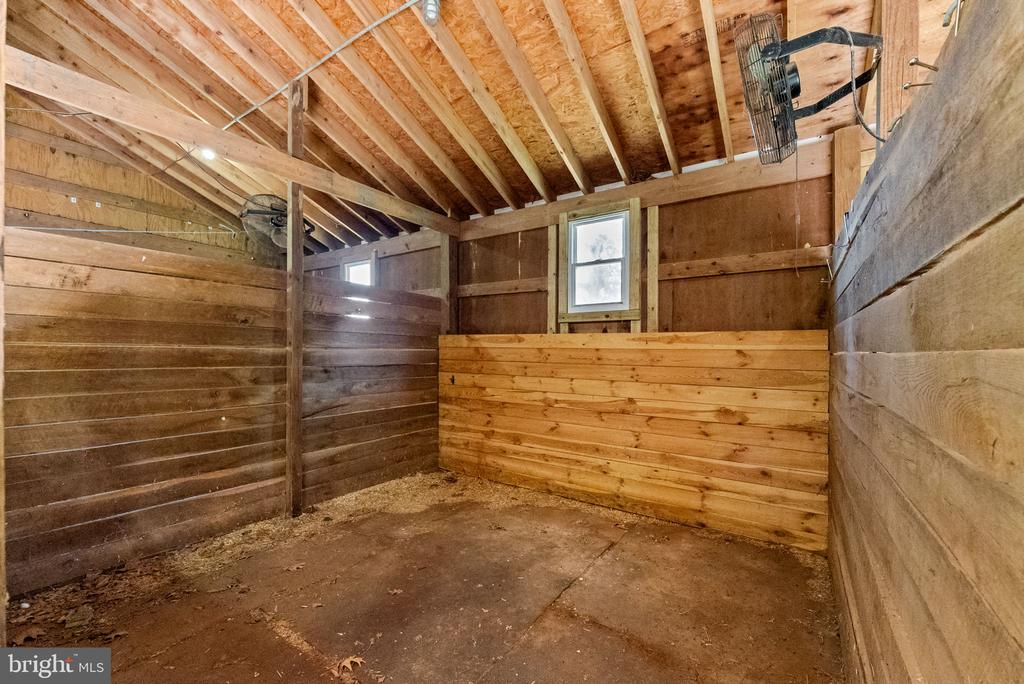 10080 GREENWICH WOOD DRIVE