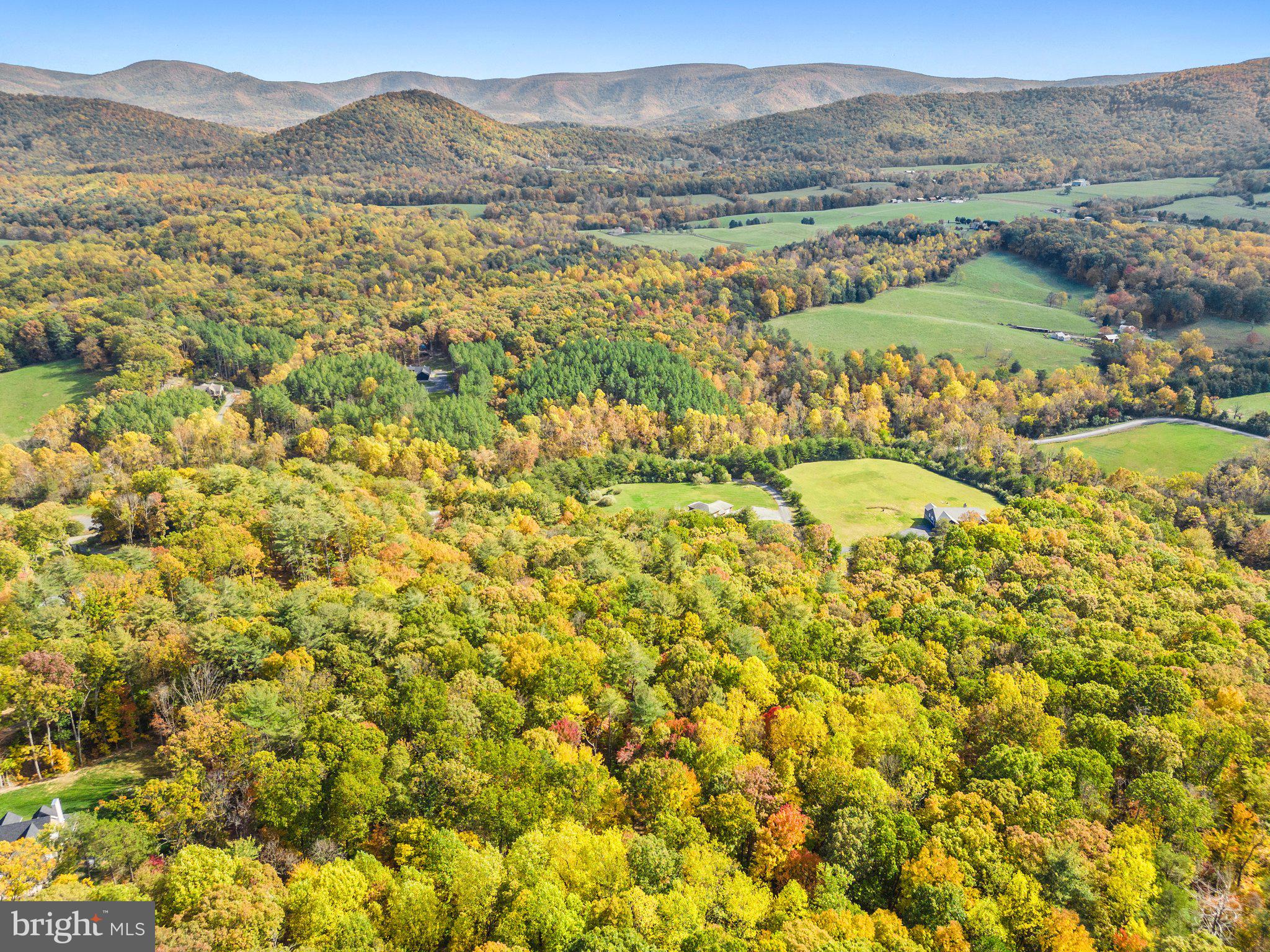 90 RIDGE BROOK LANE
