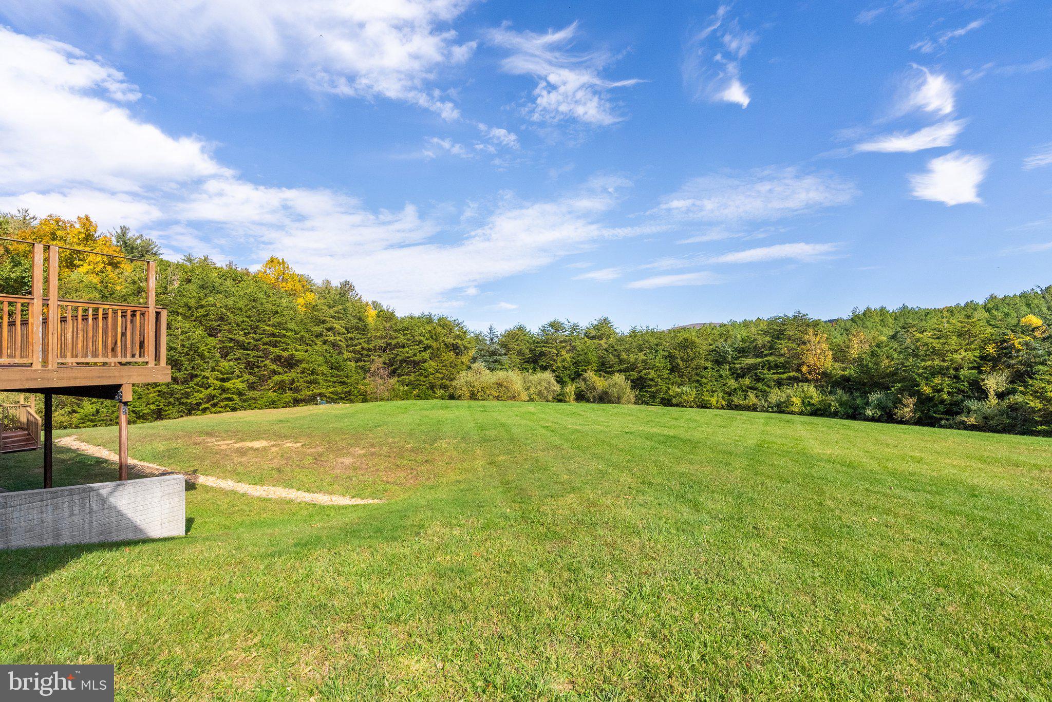 90 RIDGE BROOK LANE