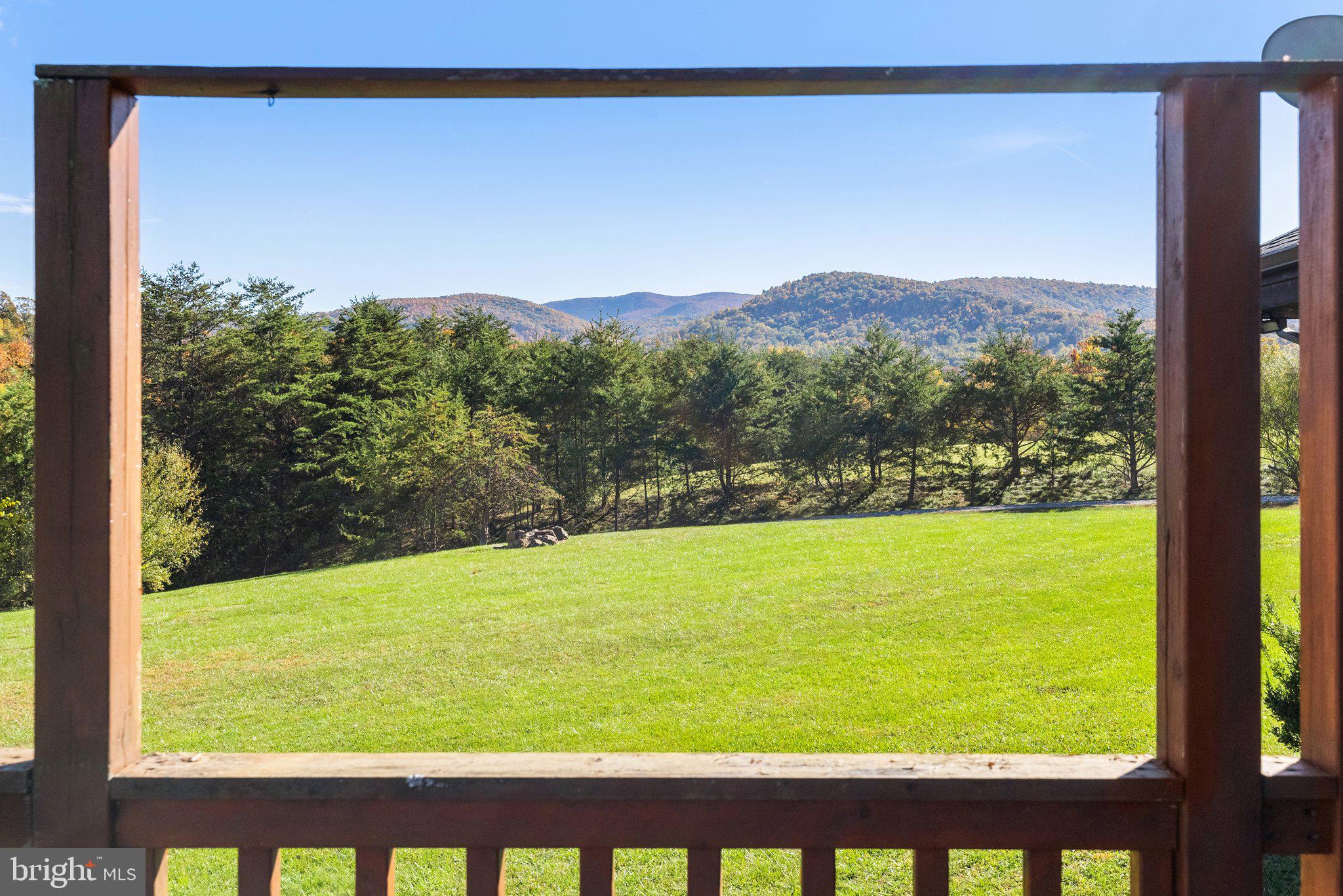 90 RIDGE BROOK LANE
