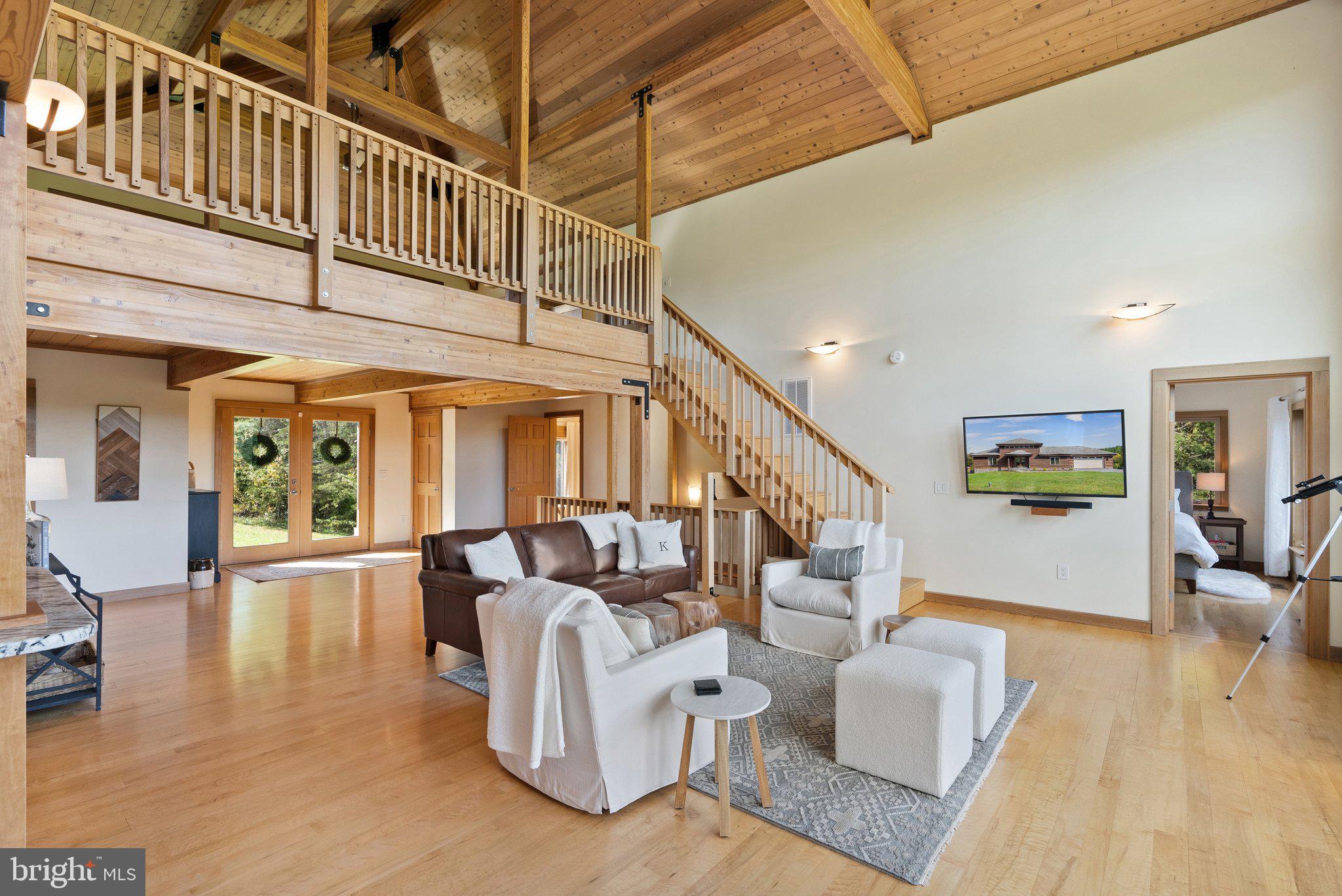 90 RIDGE BROOK LANE