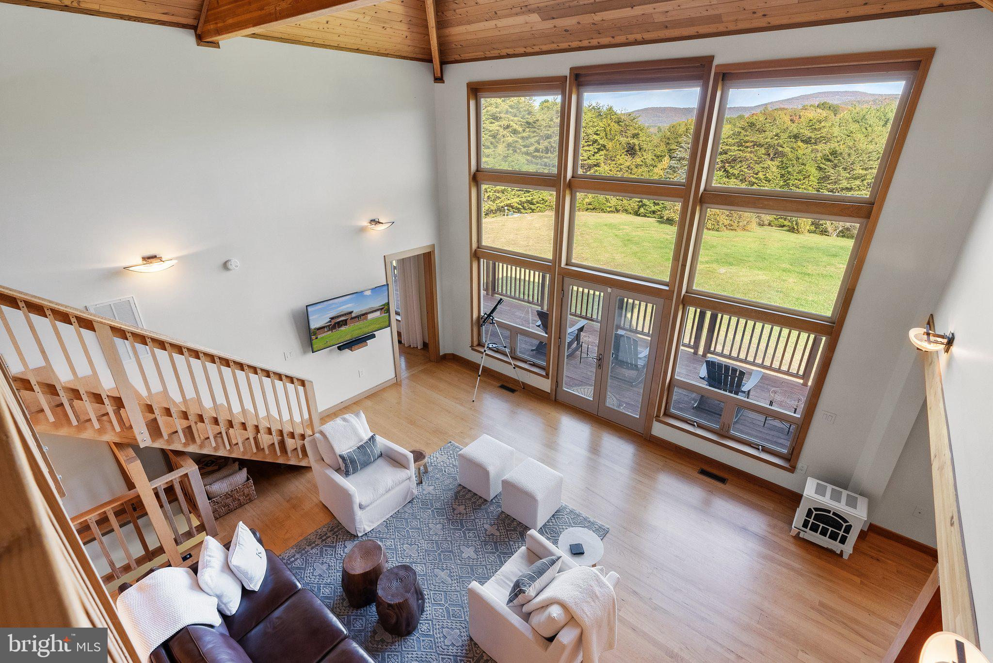 90 RIDGE BROOK LANE