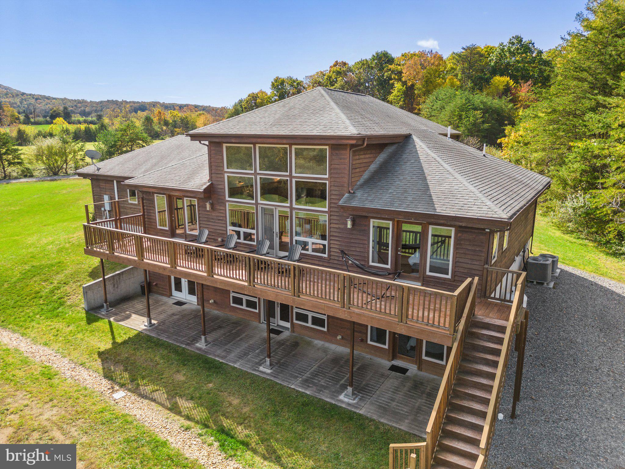 90 RIDGE BROOK LANE