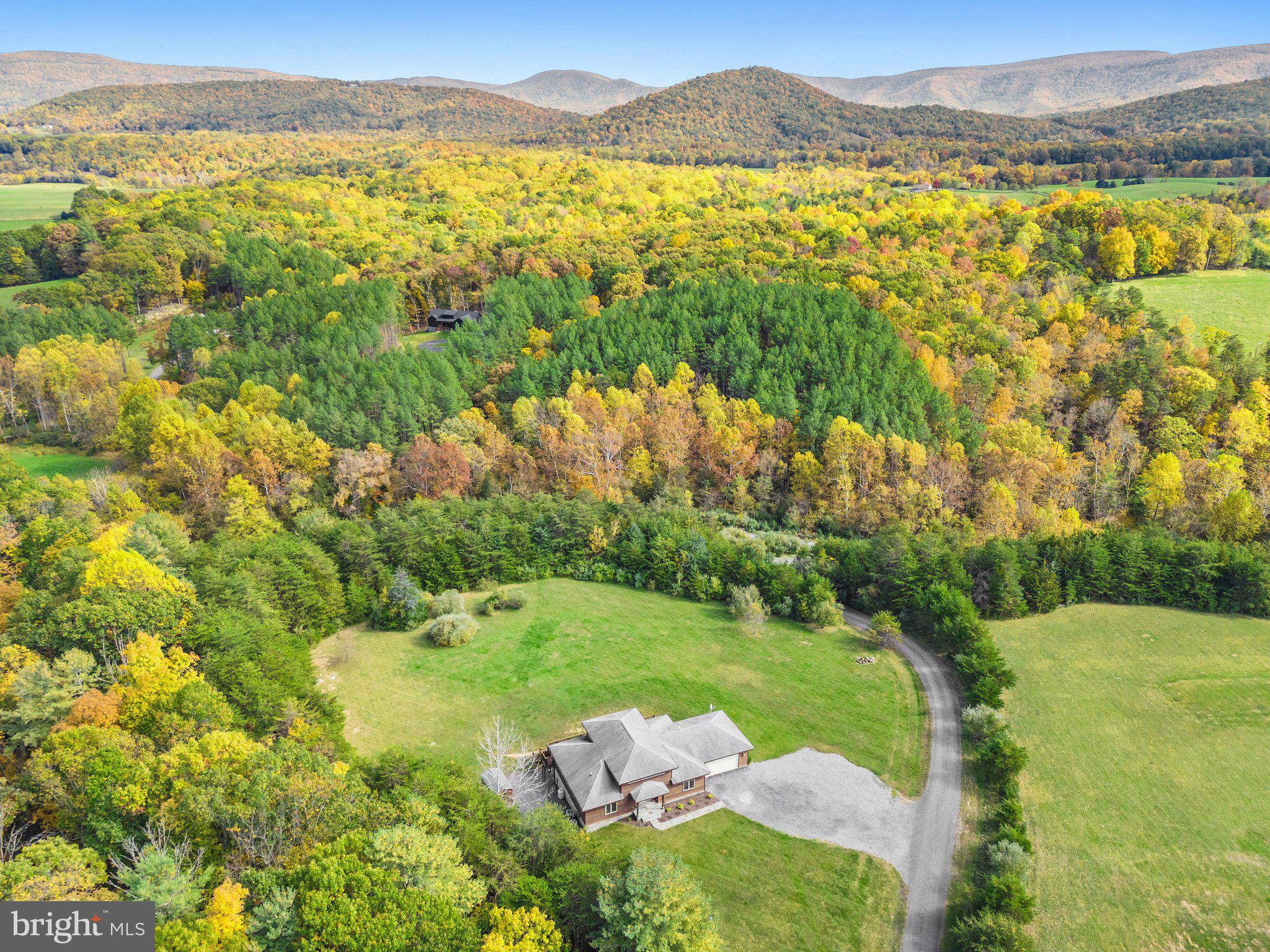 90 RIDGE BROOK LANE