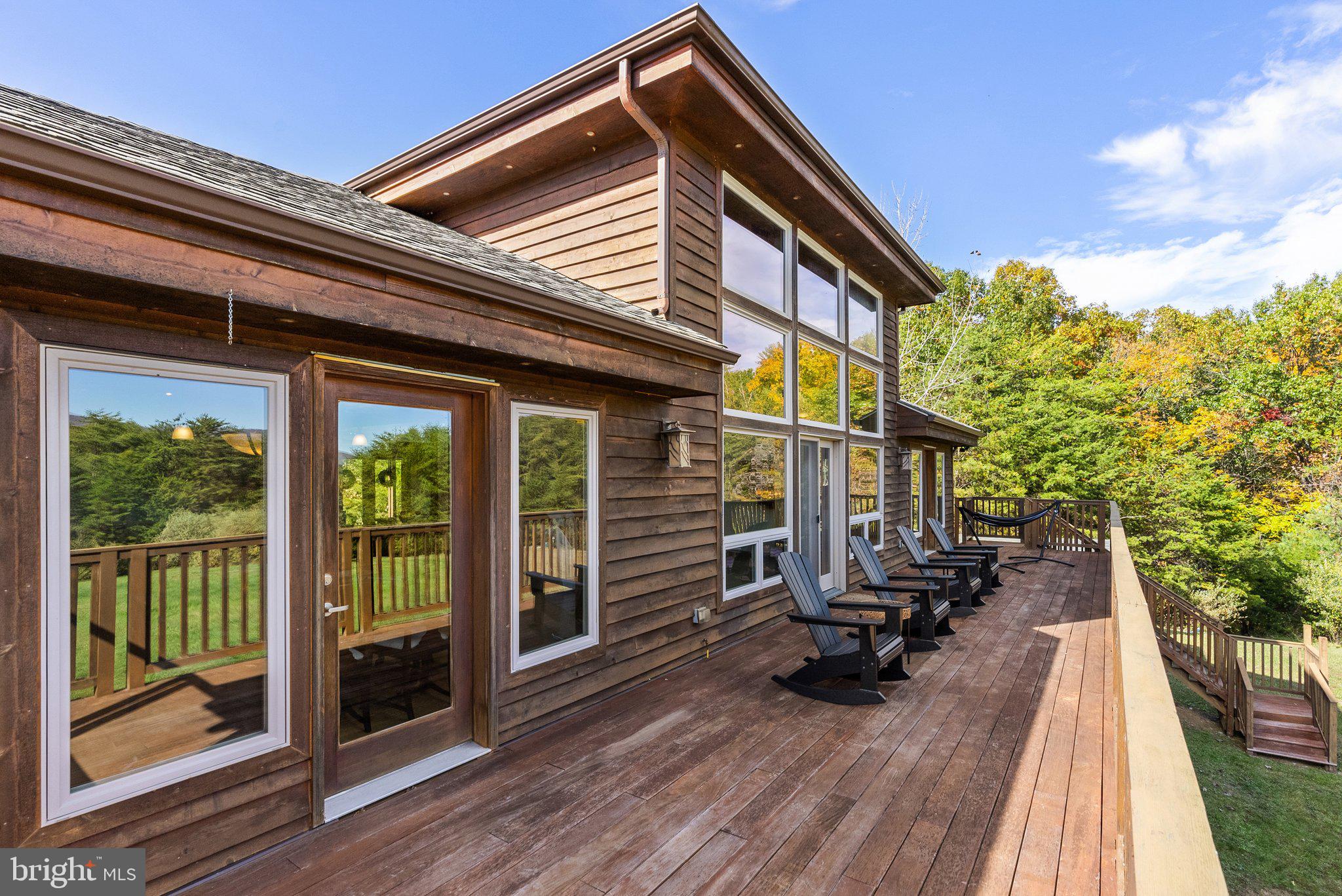 90 RIDGE BROOK LANE