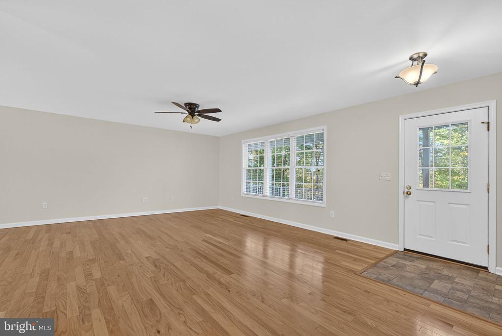 850 TIMBERLAND MANOR