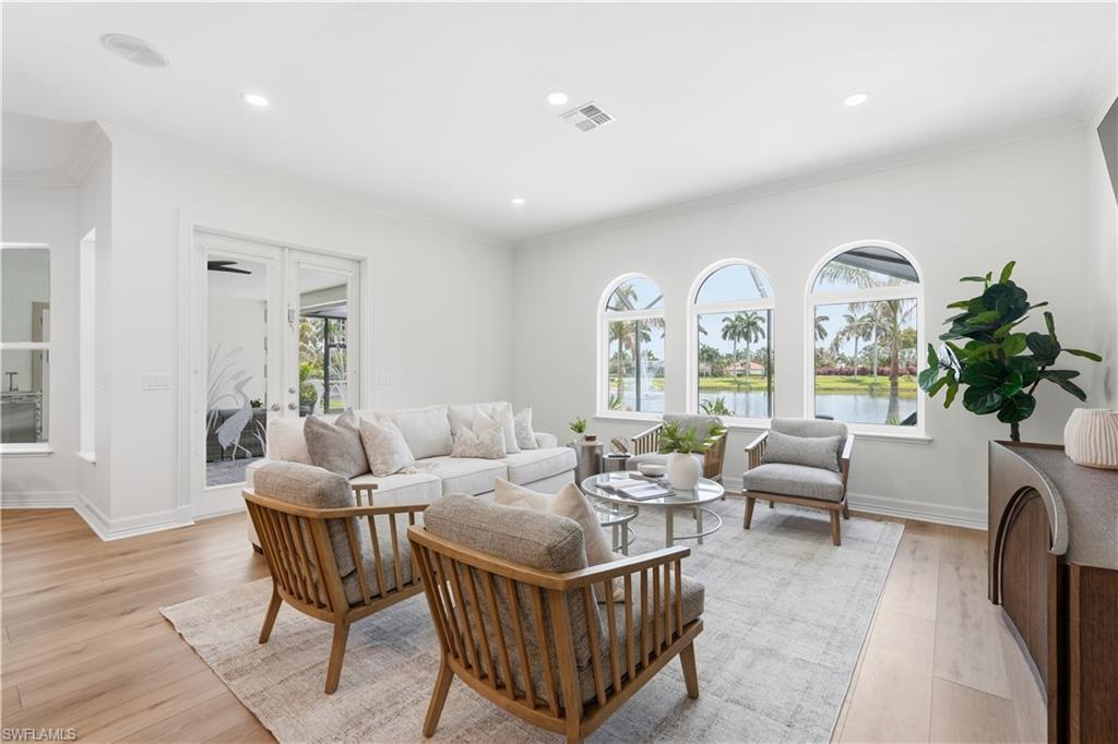 14871 Laguna DR
