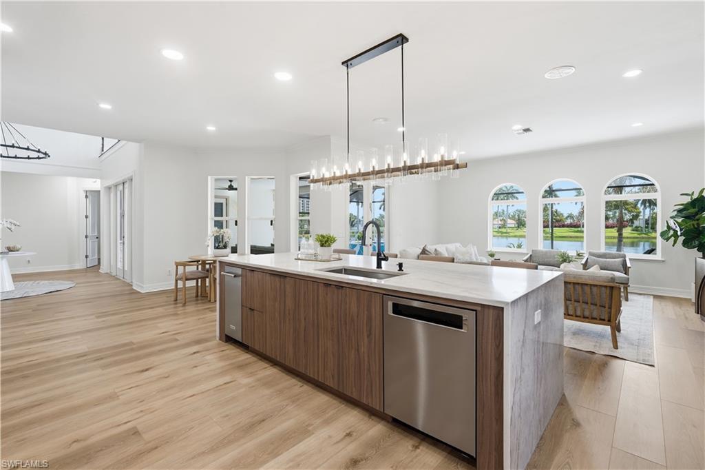 14871 Laguna DR