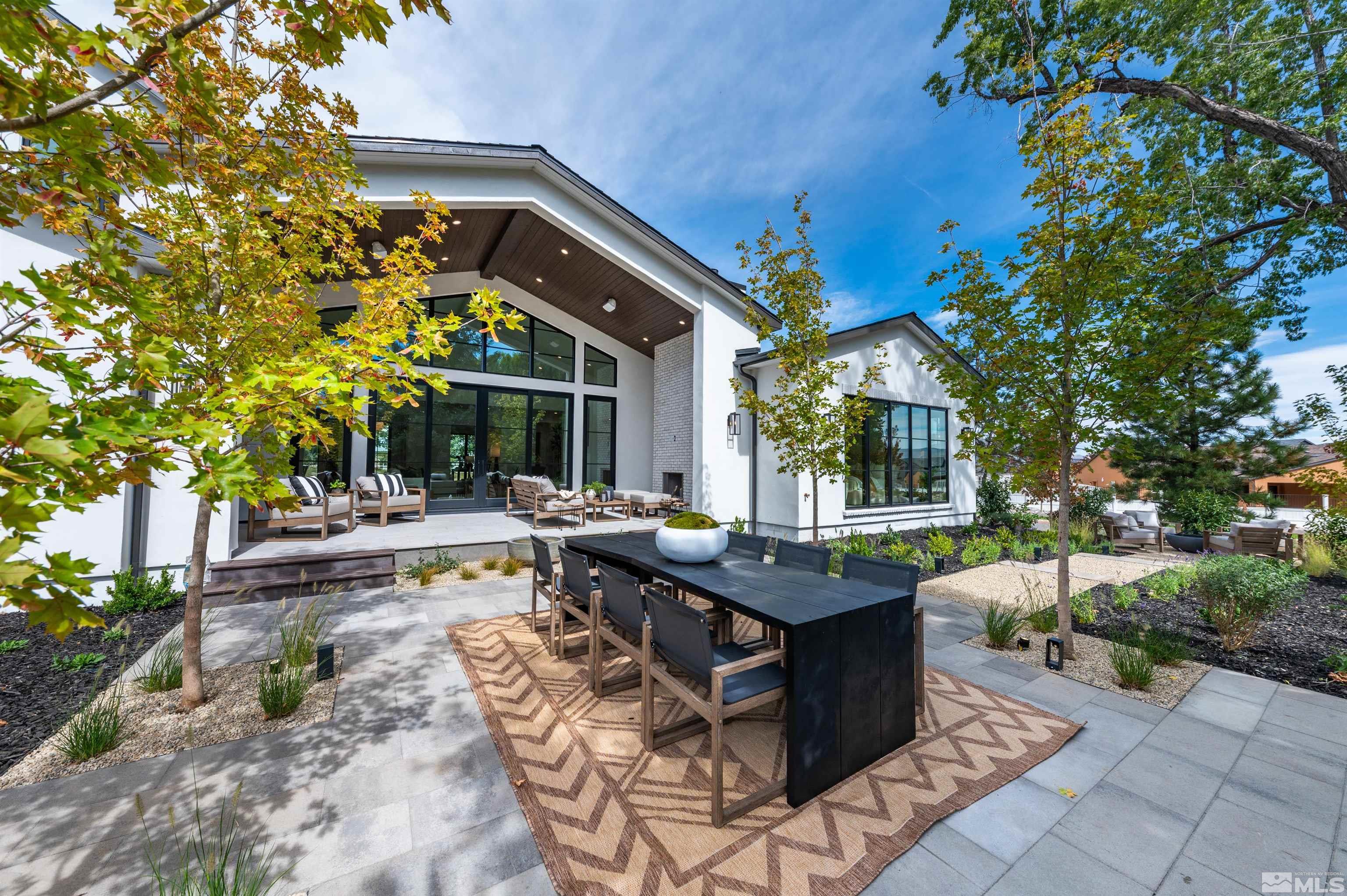 6113 Rancharrah Parkway