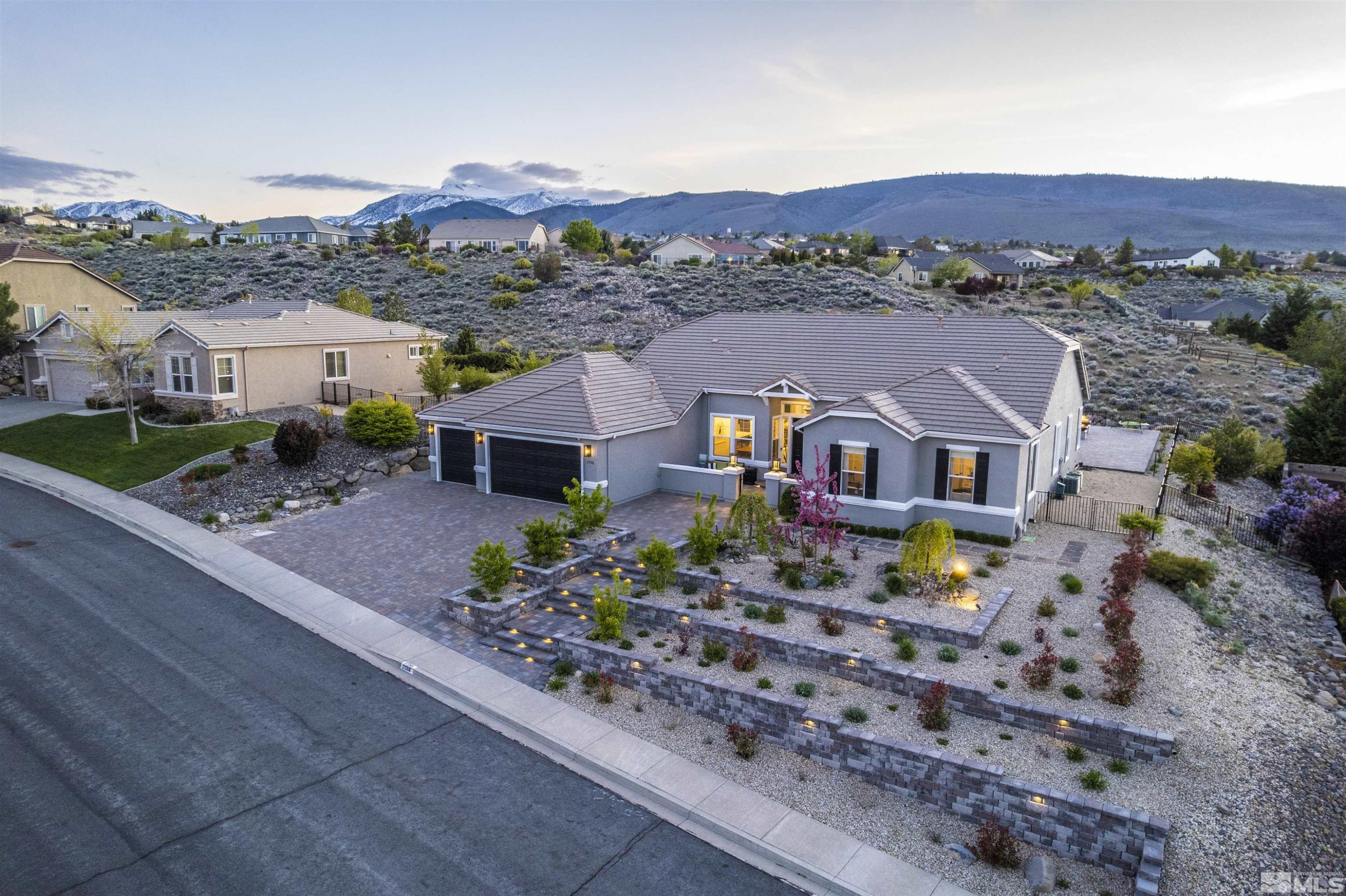5598 N White Sands Road