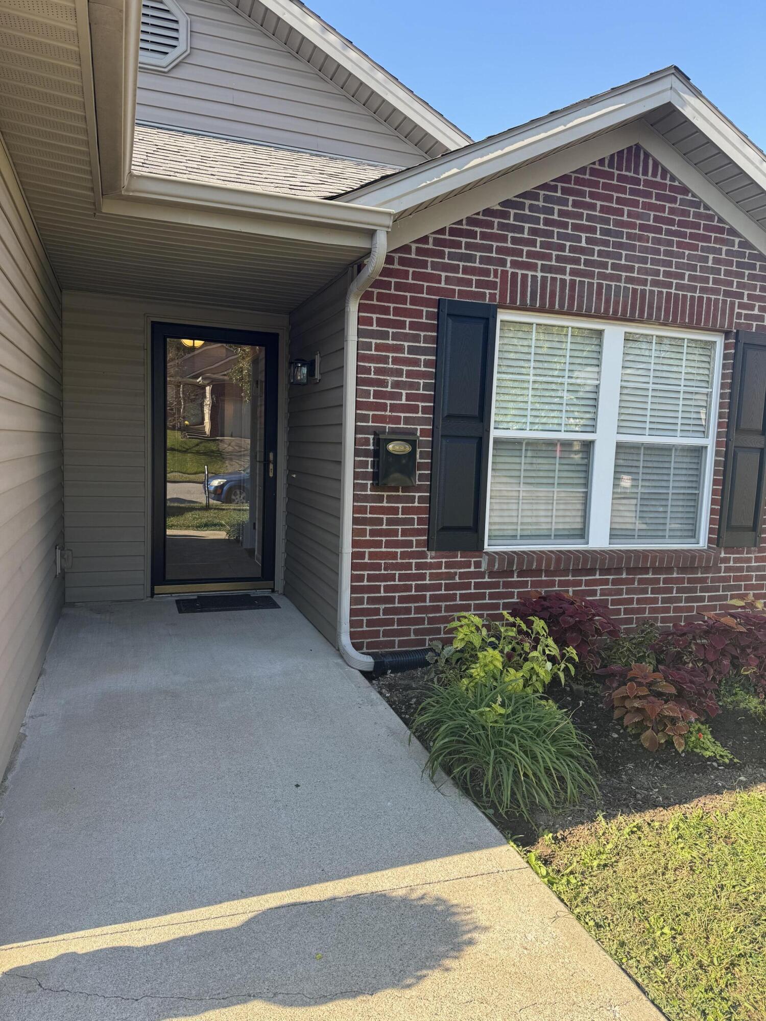 242 Baybrook Circle