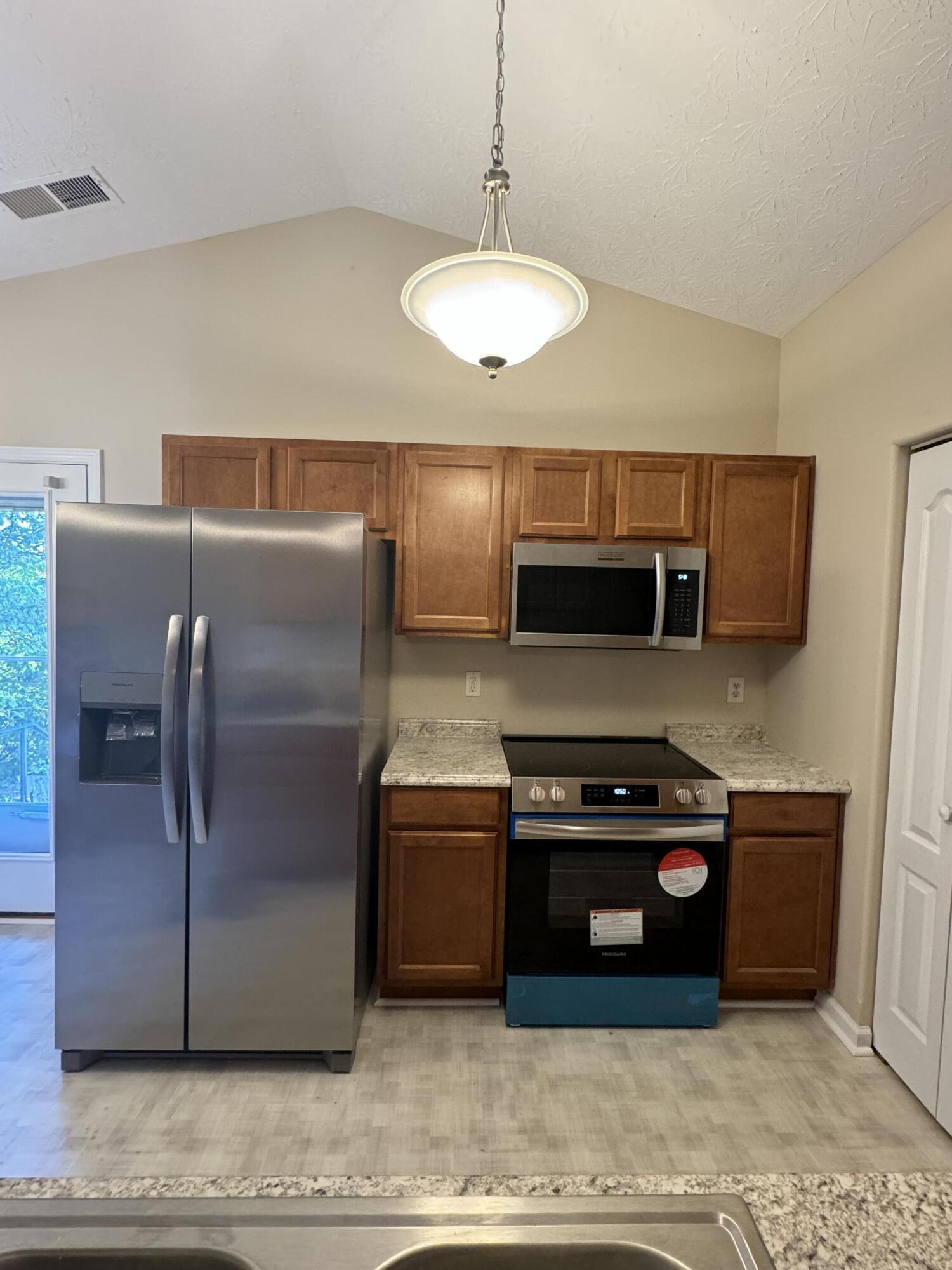 242 Baybrook Circle