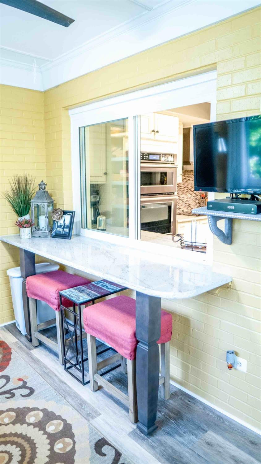 395 Redding Road 97-98