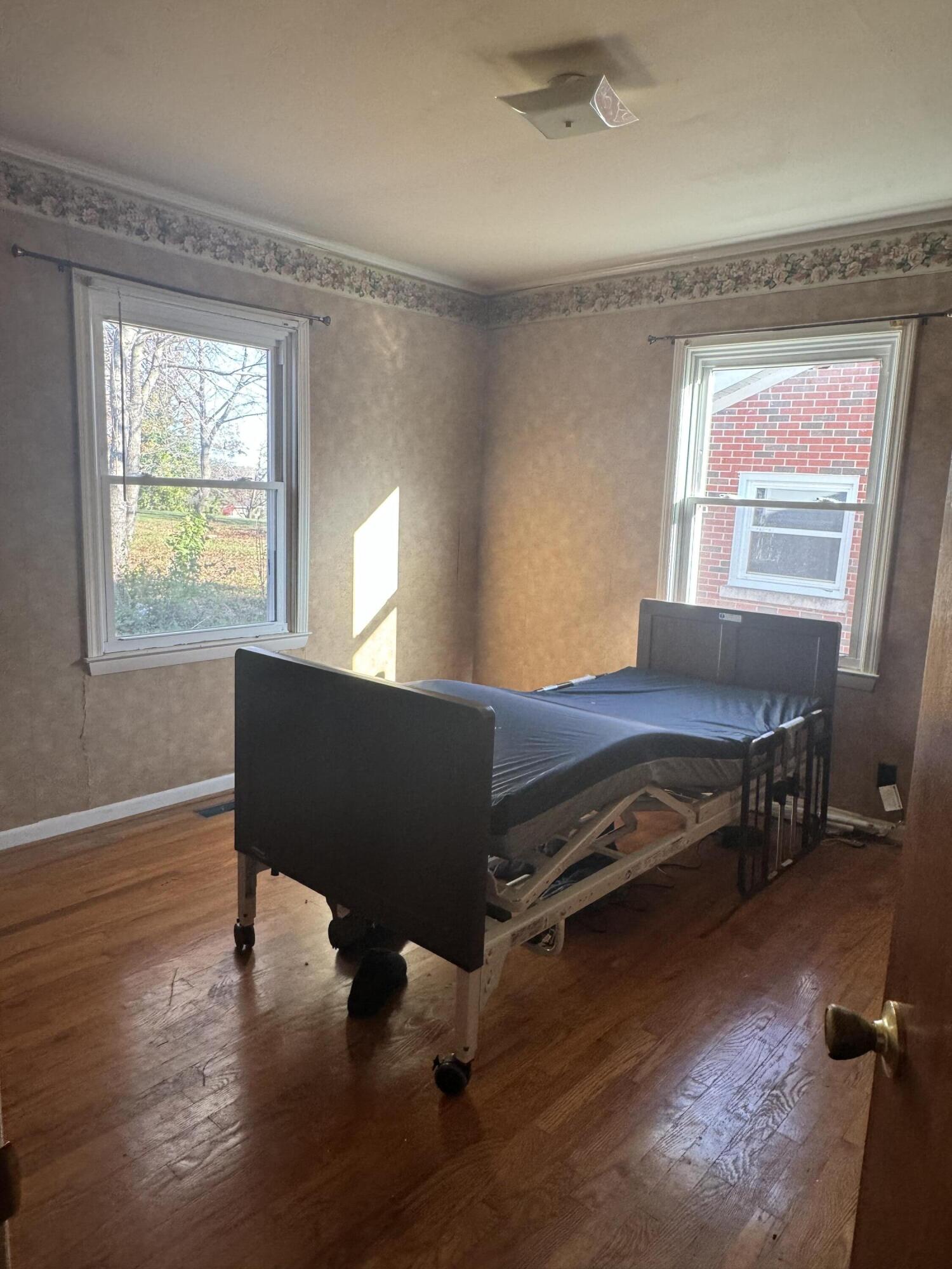 109 Debbie Avenue