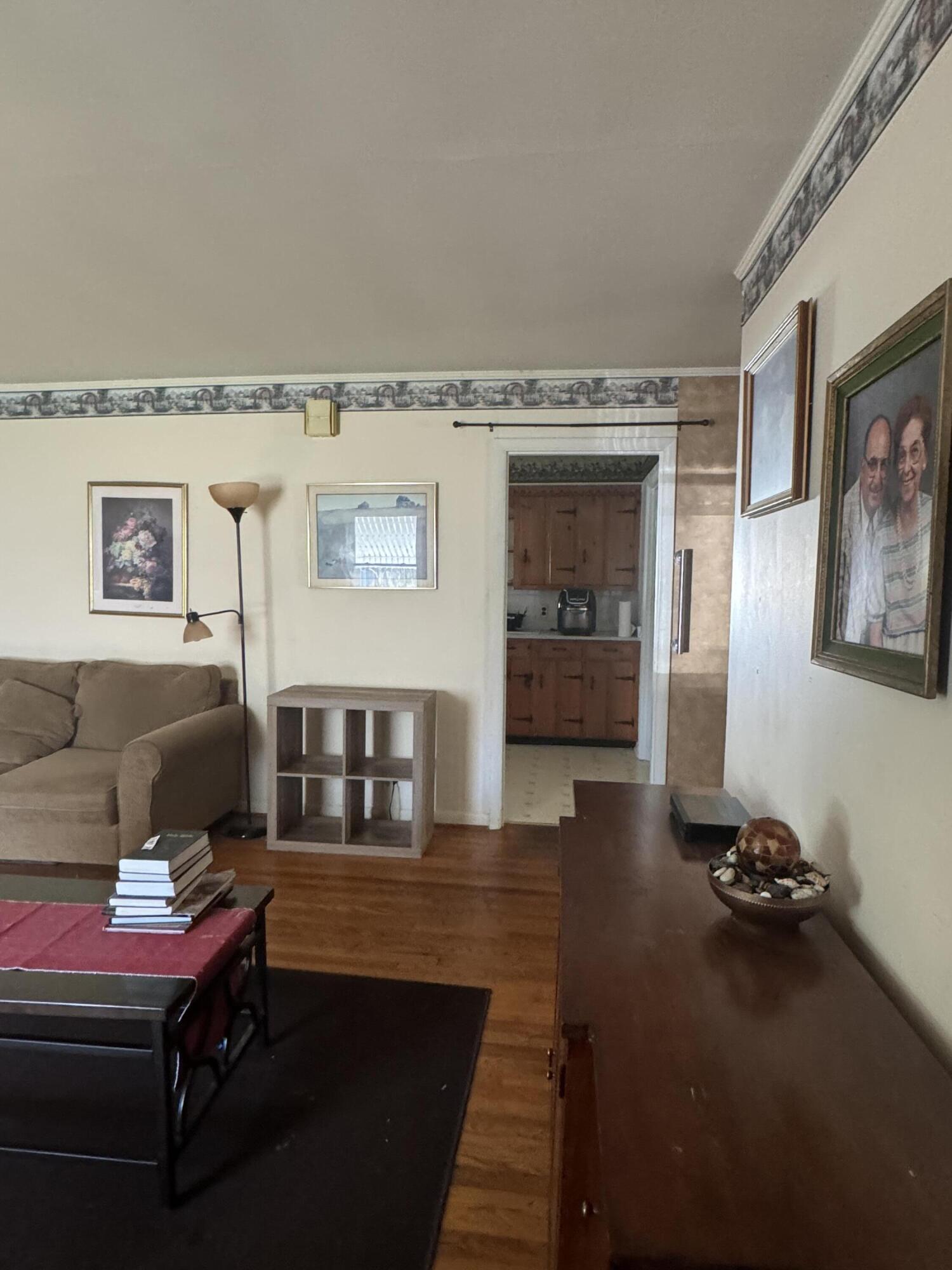 109 Debbie Avenue