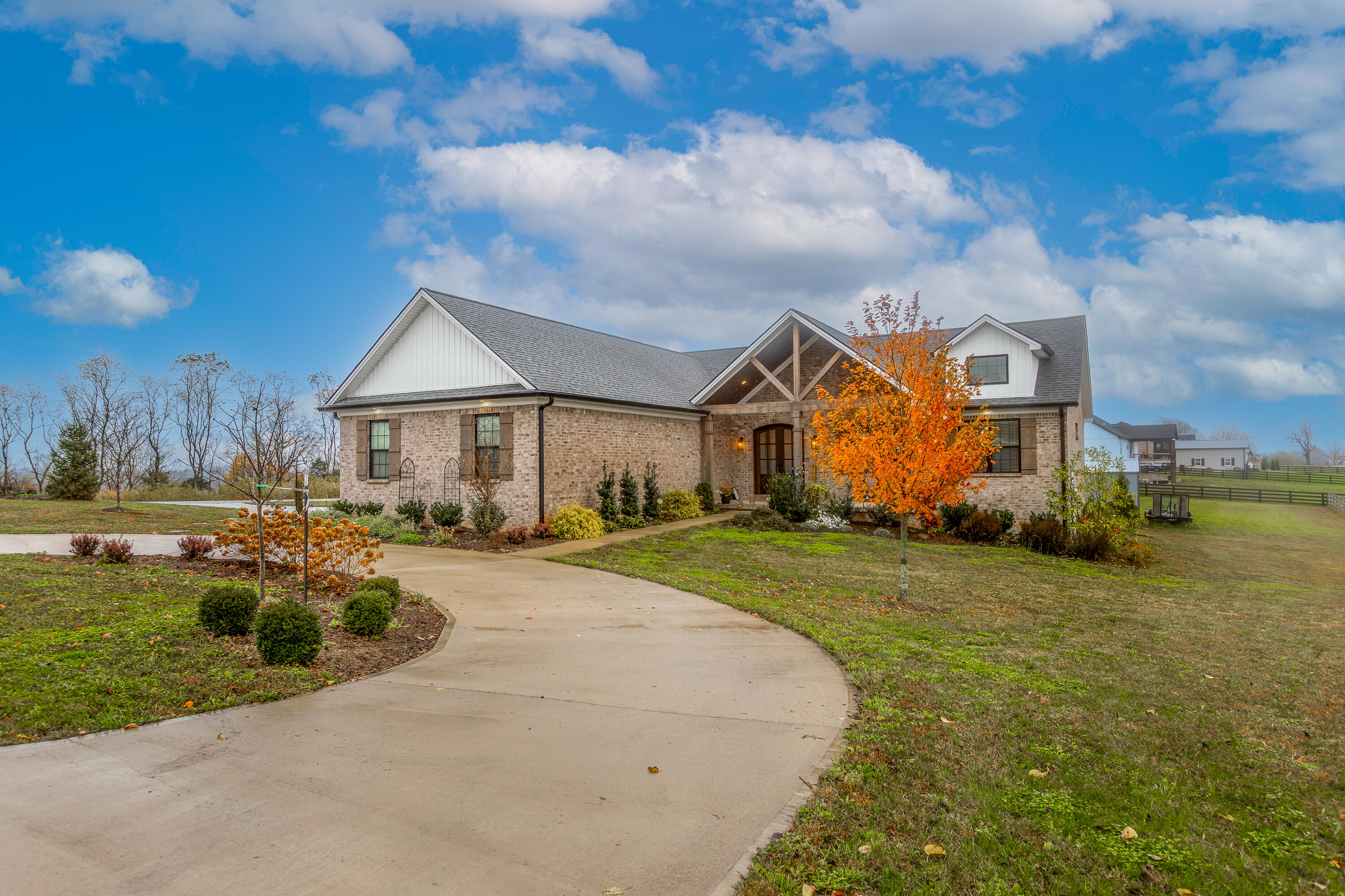 461 Woodridge Drive